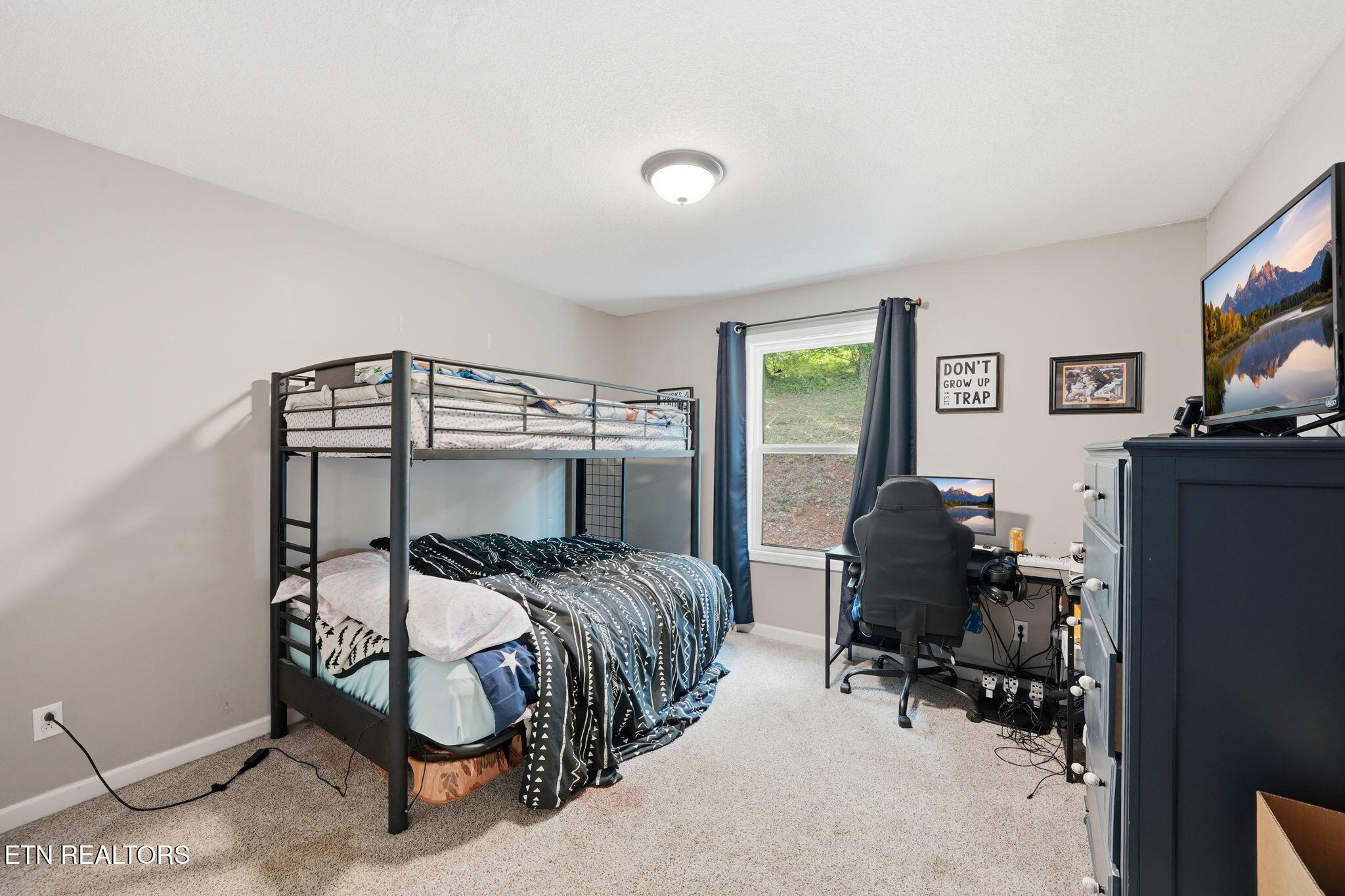 3259 River Pointe Circle Kodak TN 37764