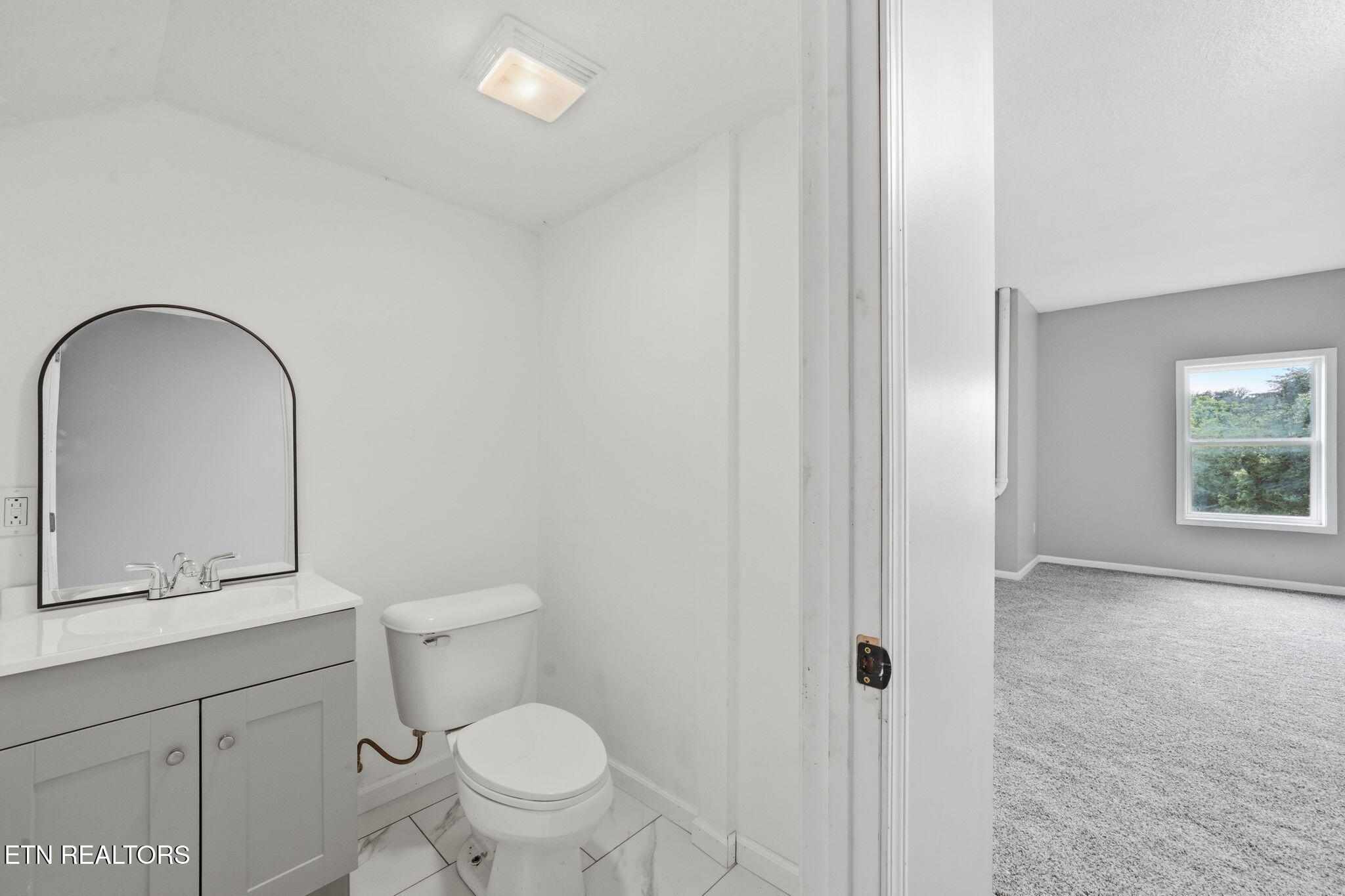 3259 River Pointe Circle Kodak TN 37764