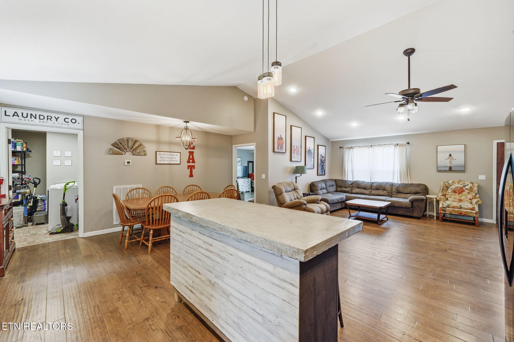 3259 River Pointe Circle Kodak TN 37764