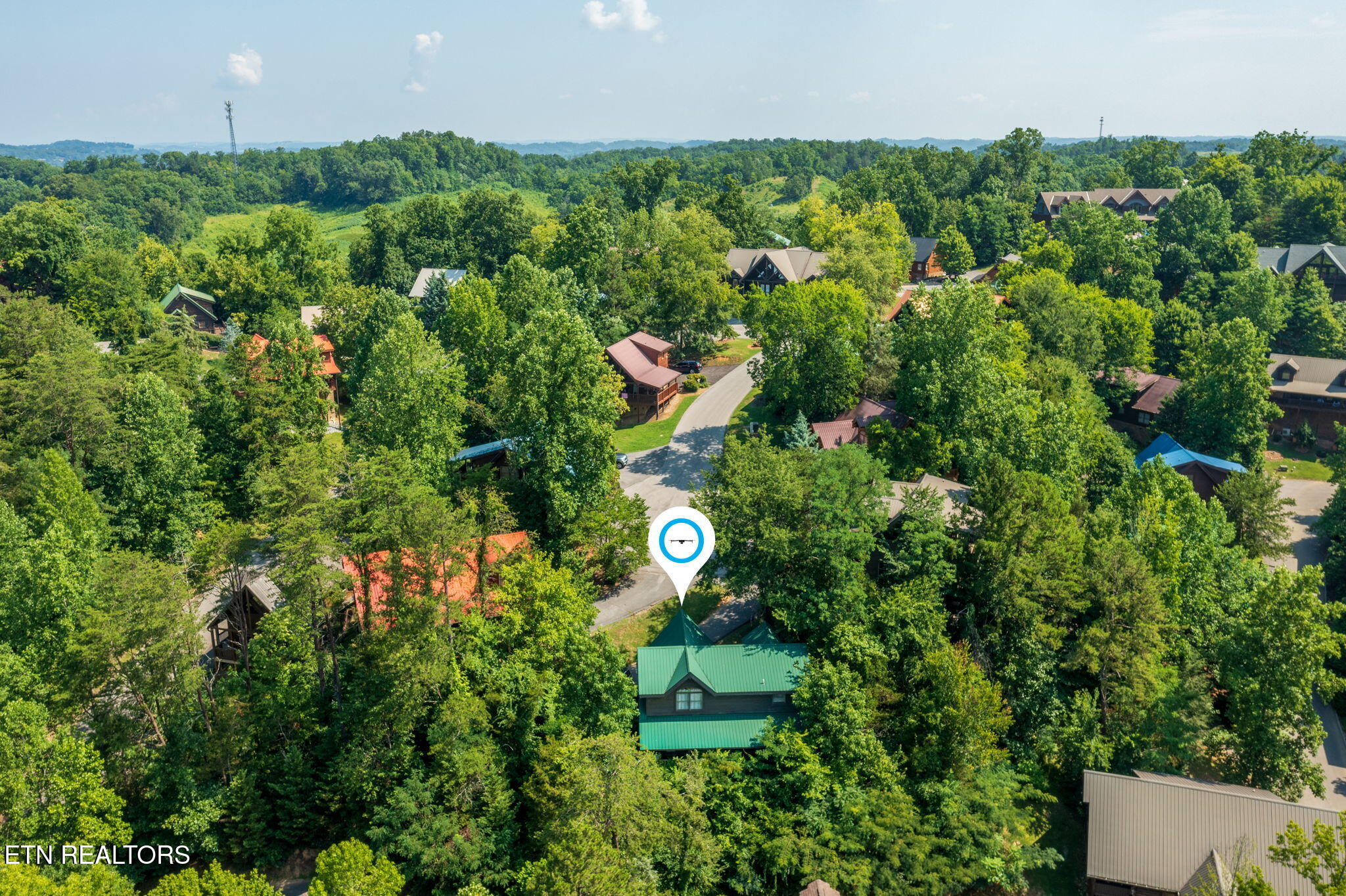 3012 Oak Tree Way Pigeon Forge TN 37863
