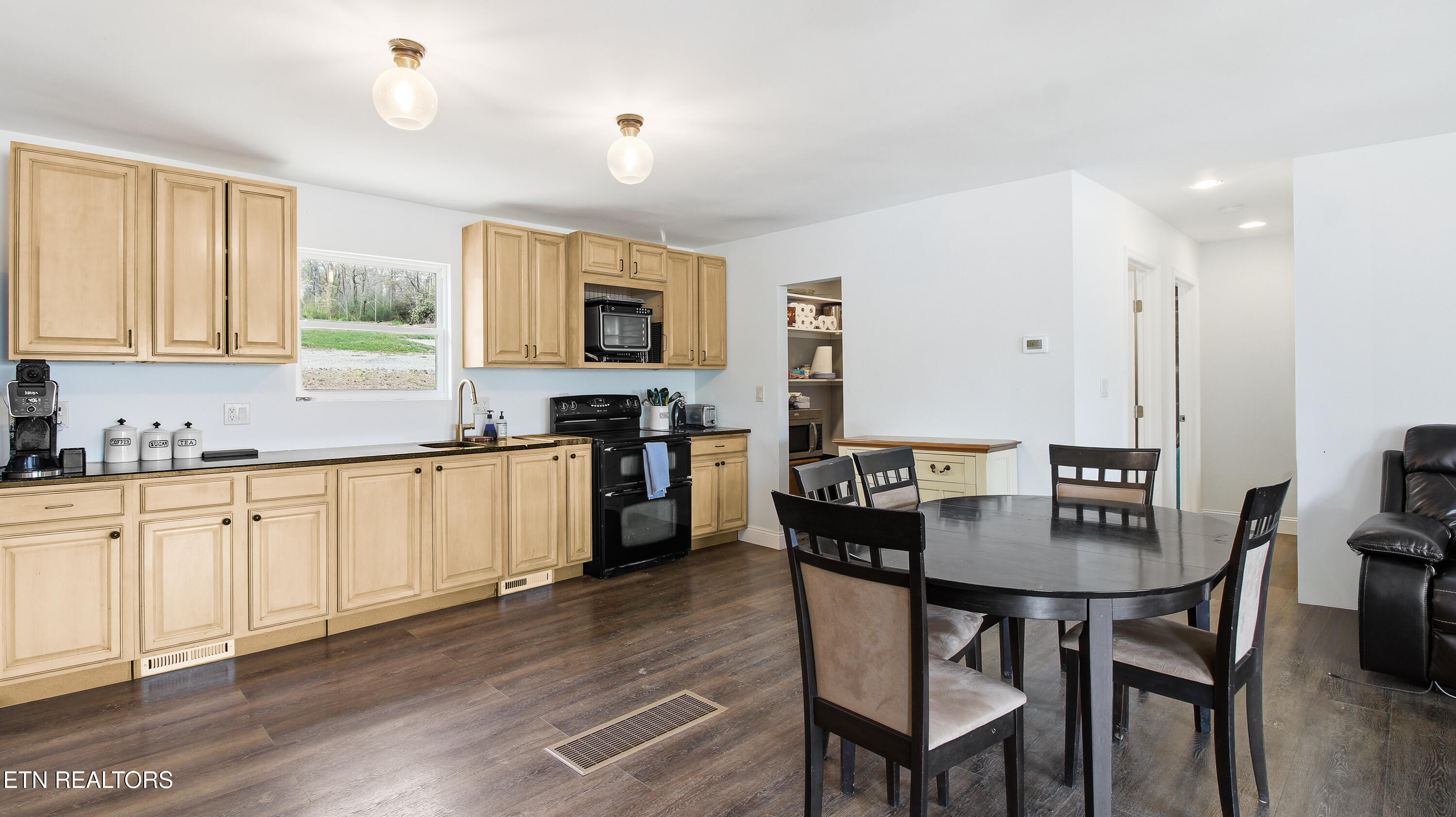 269 Lakeshore Vista Drive Kingston TN 37763