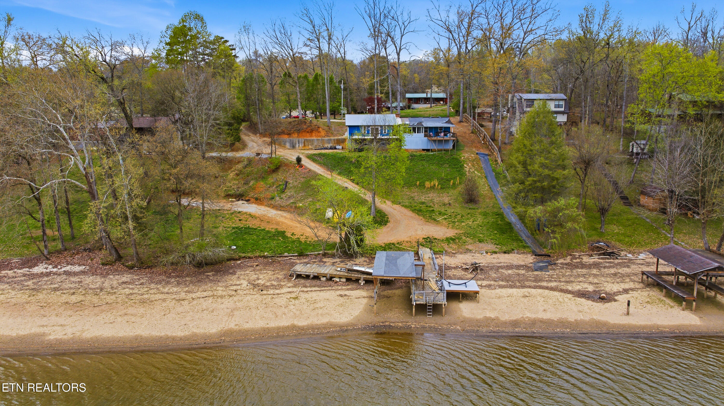 269 Lakeshore Vista Drive Kingston TN 37763