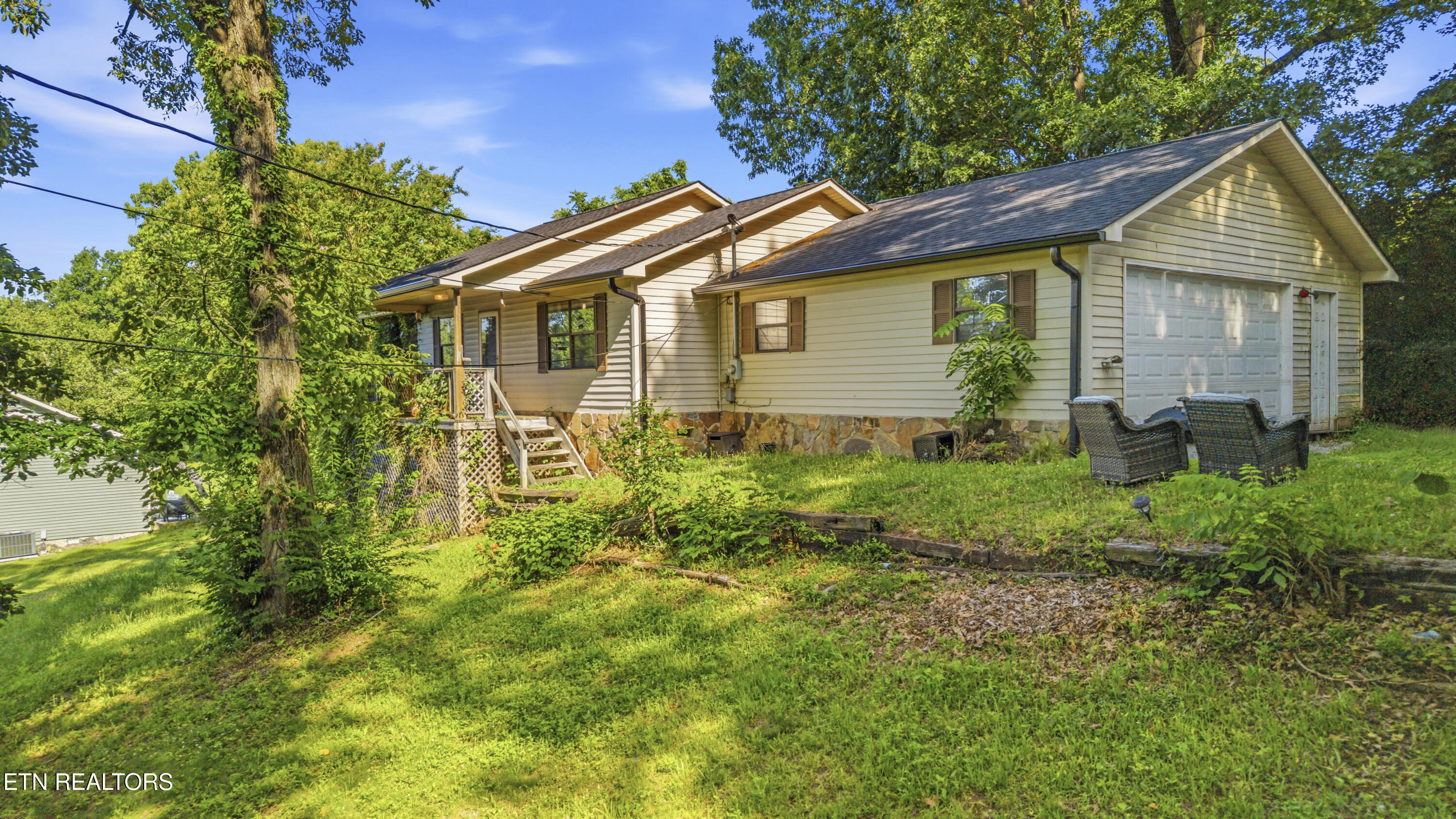 205 Booker Road Maynardville TN 37807