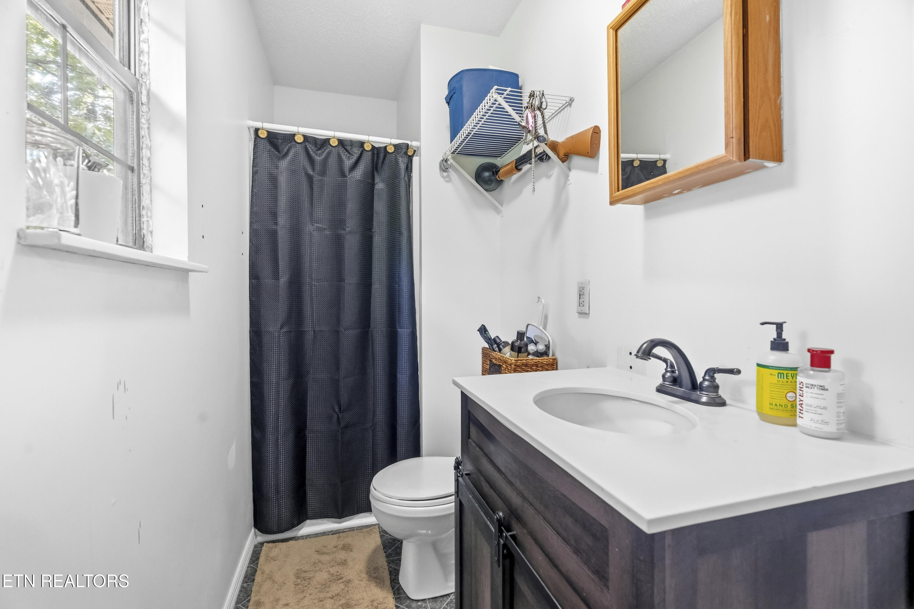 205 Booker Road Maynardville TN 37807