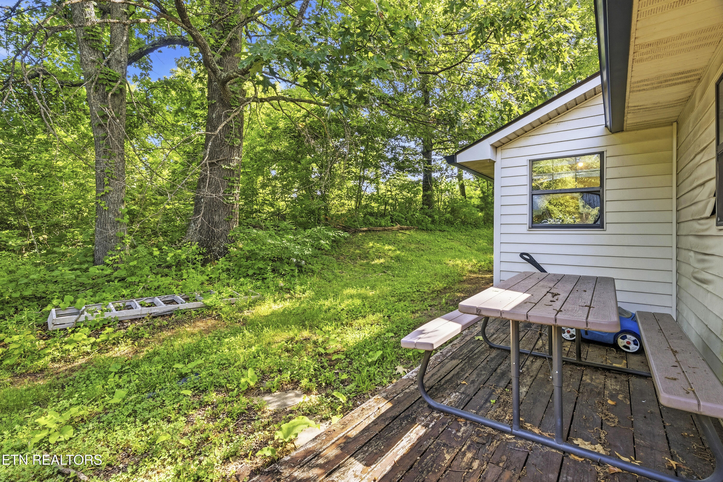 205 Booker Road Maynardville TN 37807