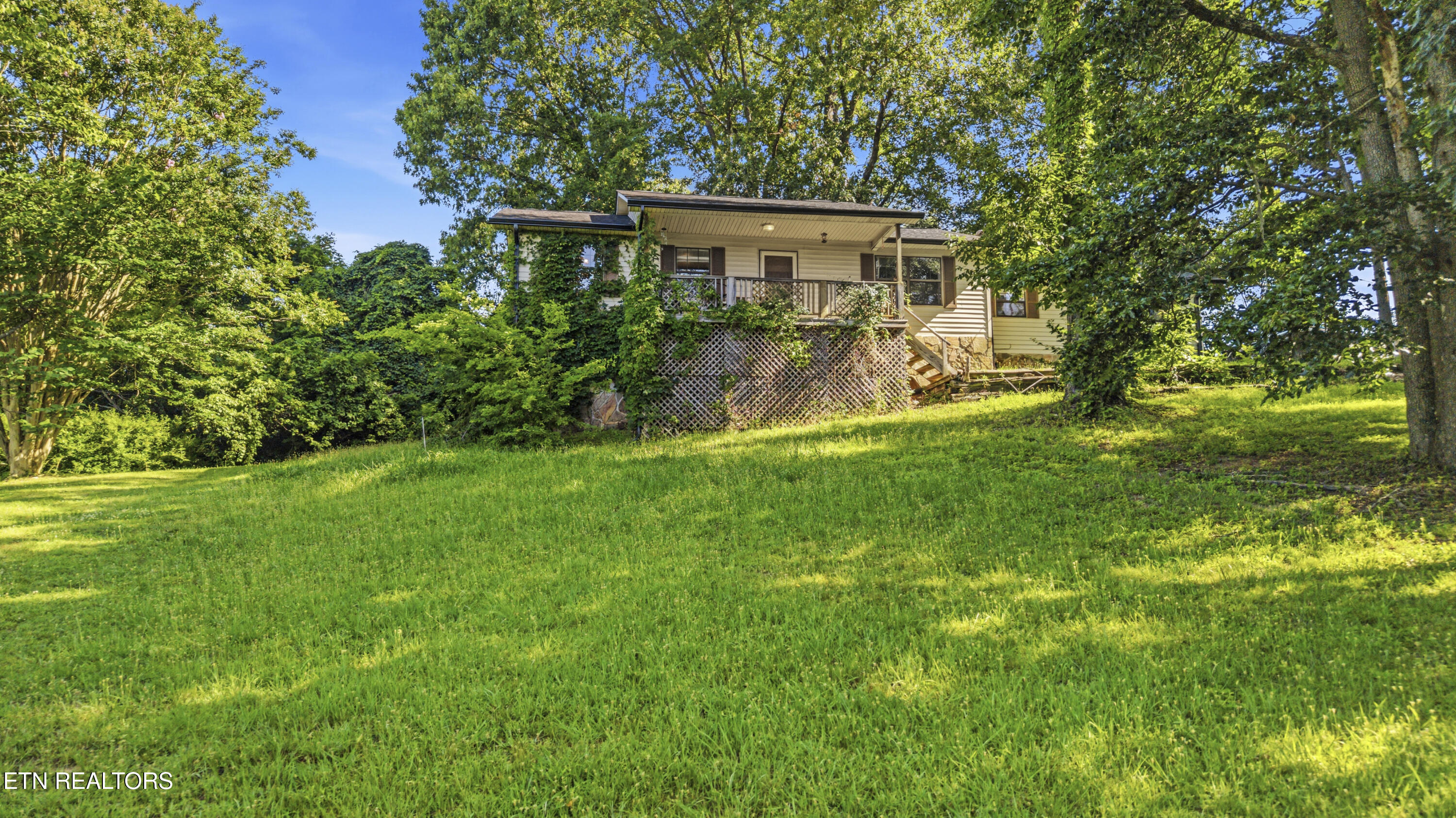 205 Booker Road Maynardville TN 37807