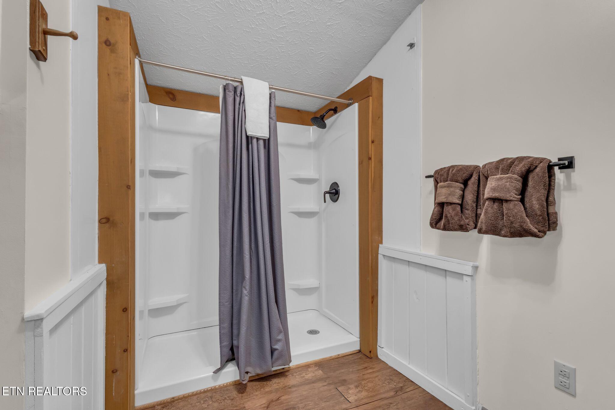 3042 Crestview Court Sevierville TN 37862