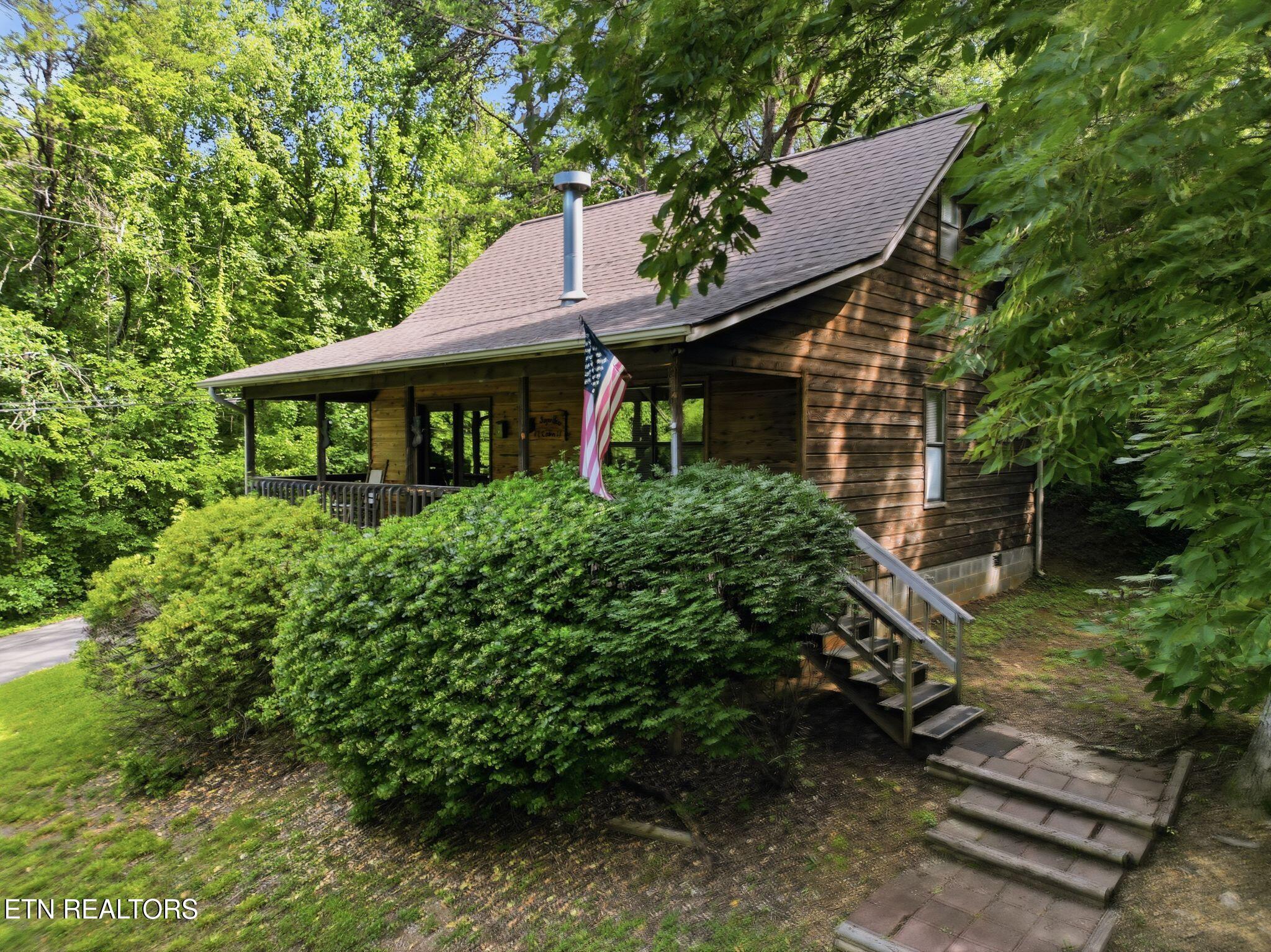 3042 Crestview Court Sevierville TN 37862