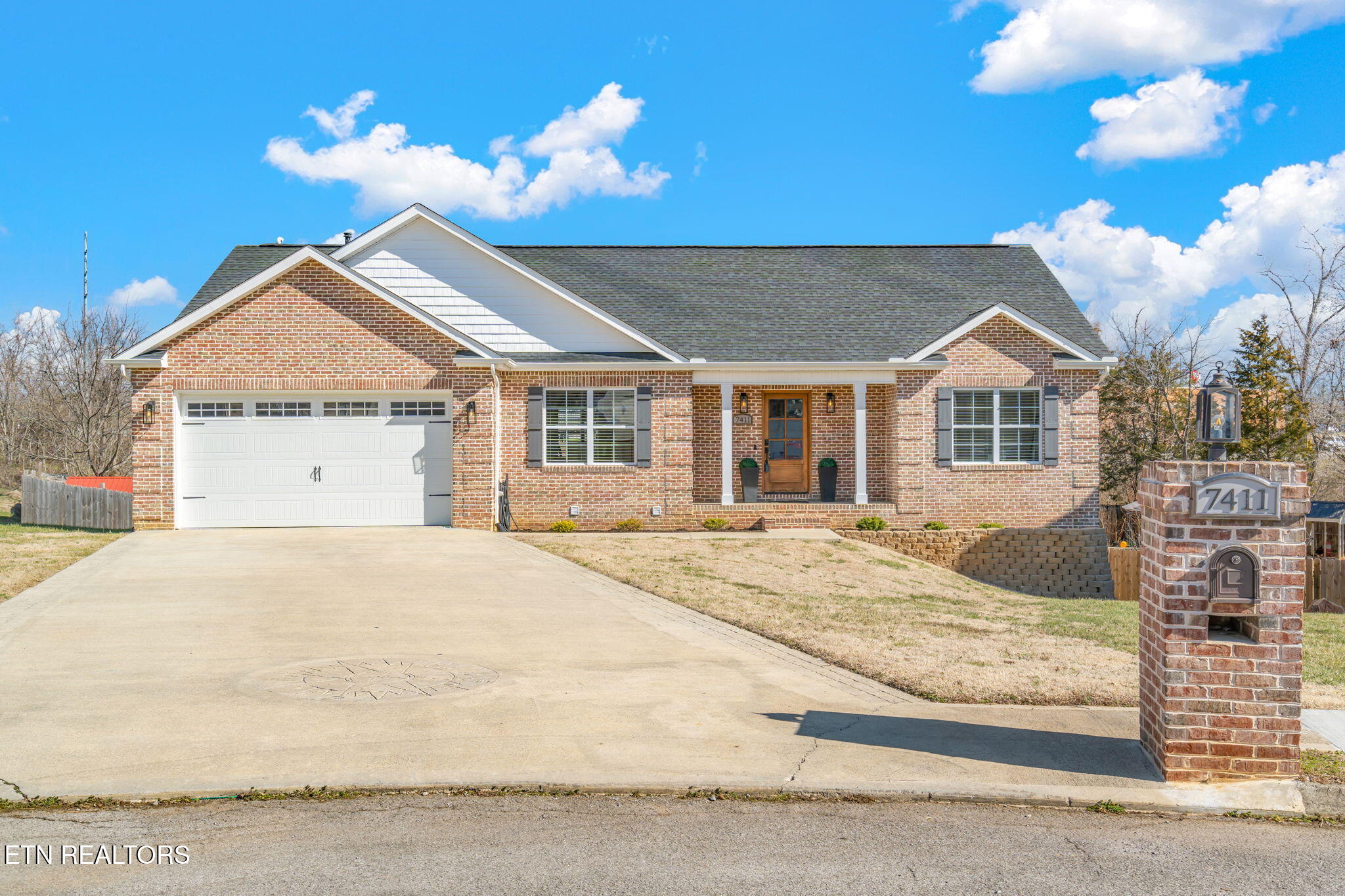7411 Battlecreek Lane Corryton TN 37721