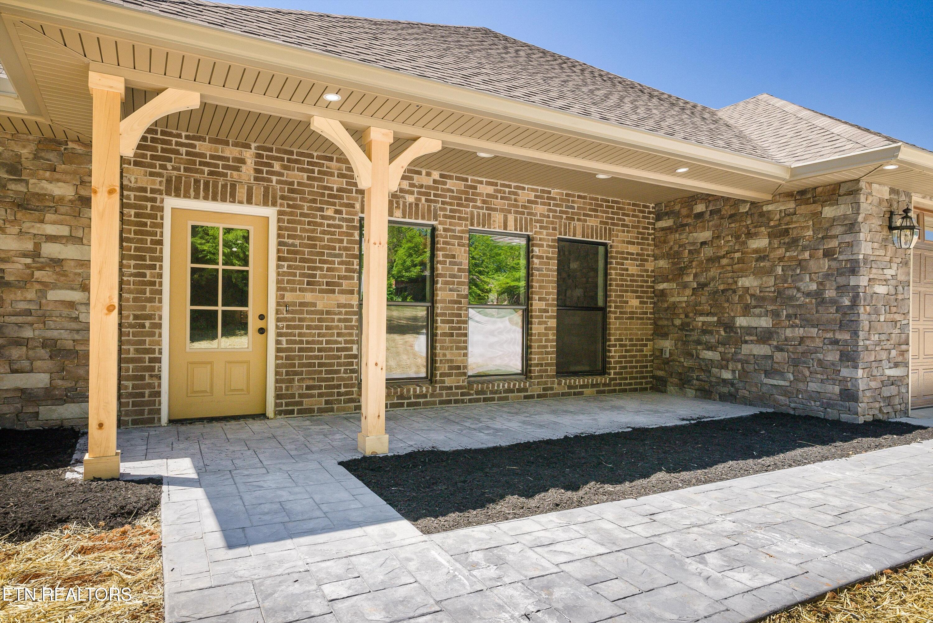 1038 S Linden Drive Alcoa TN 37701