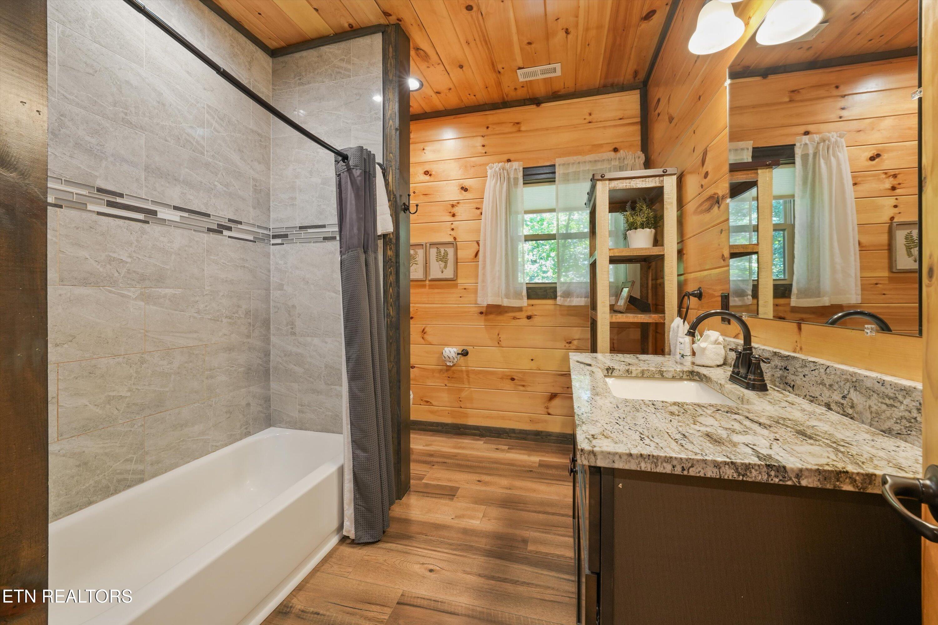 374 Buena Vista Drive Sevierville TN 37876