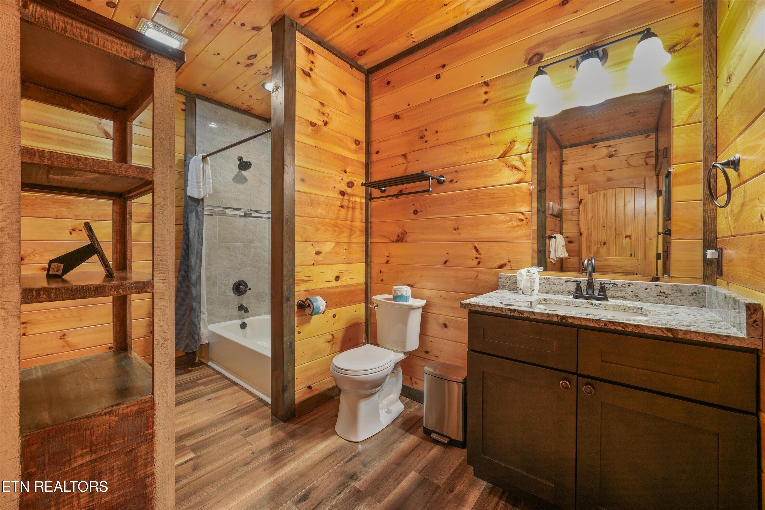 374 Buena Vista Drive Sevierville TN 37876