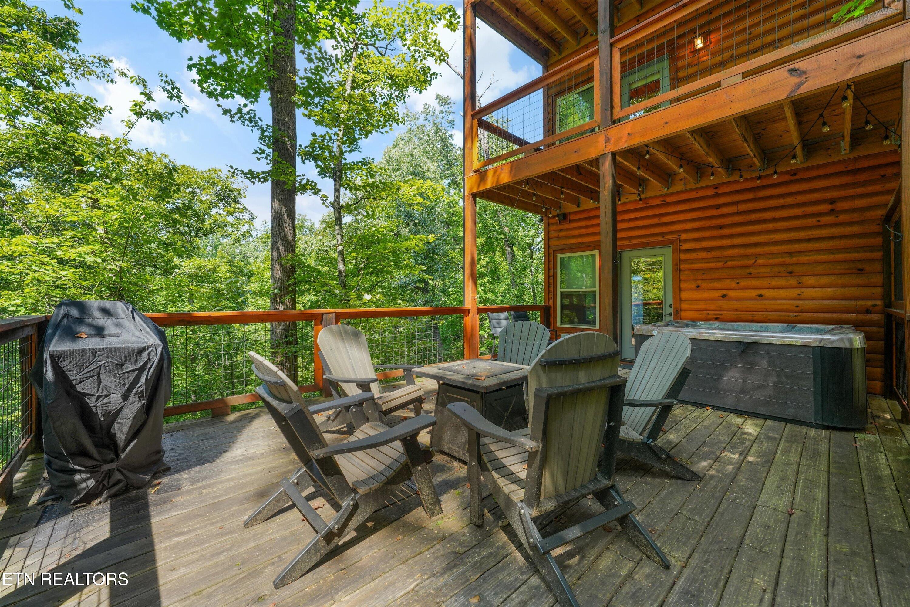374 Buena Vista Drive Sevierville TN 37876