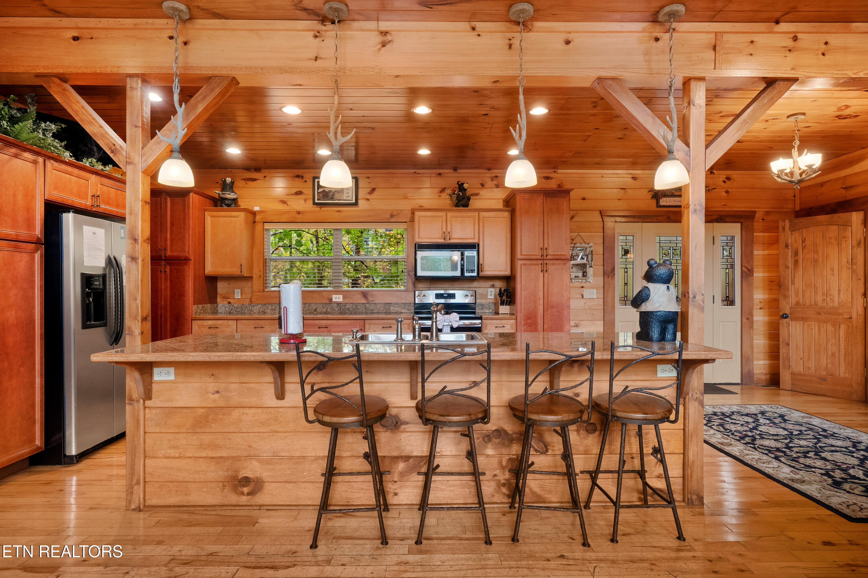 1716 Smoky Hills Drive Gatlinburg TN 37738