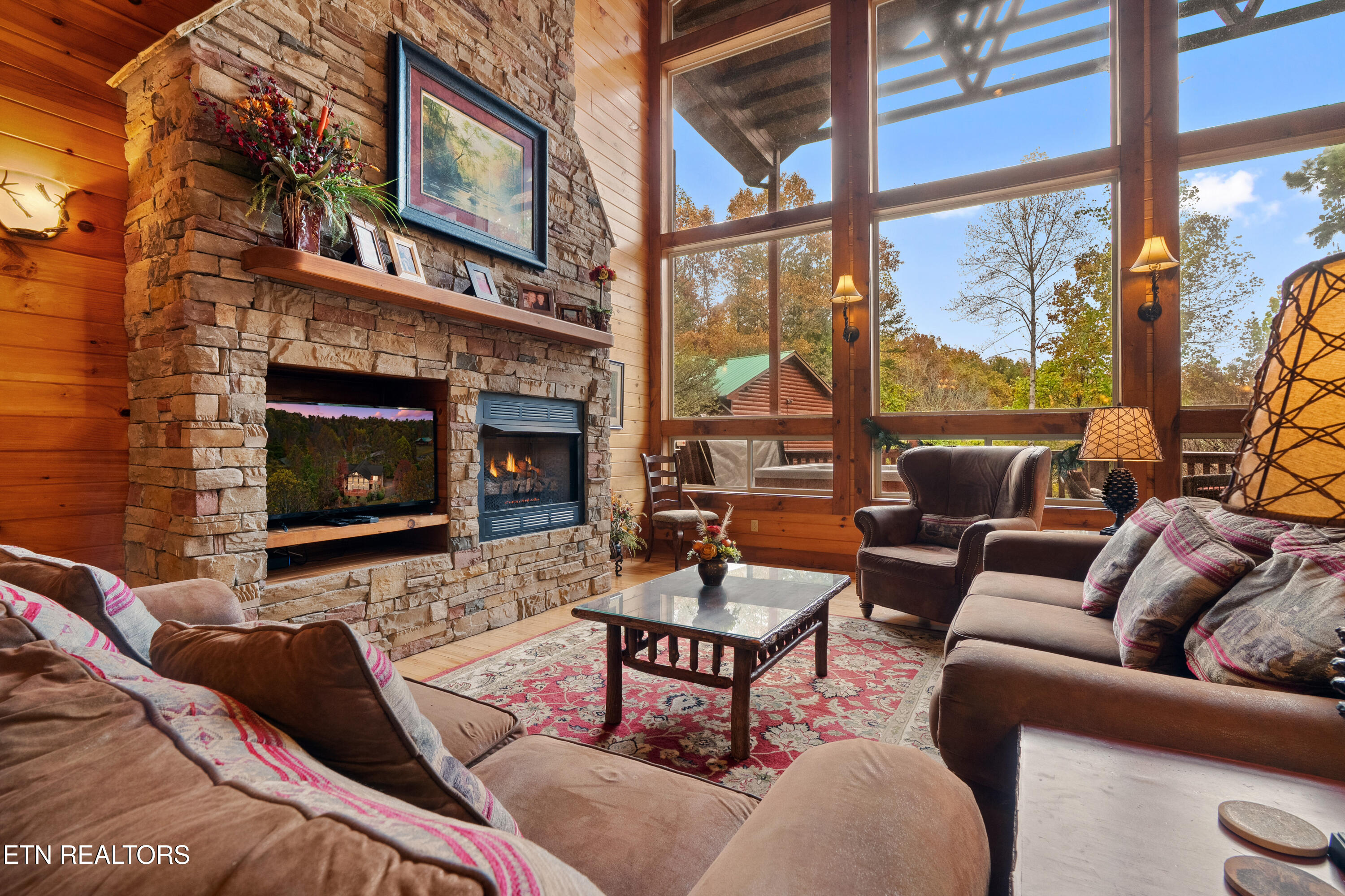 1716 Smoky Hills Drive Gatlinburg TN 37738