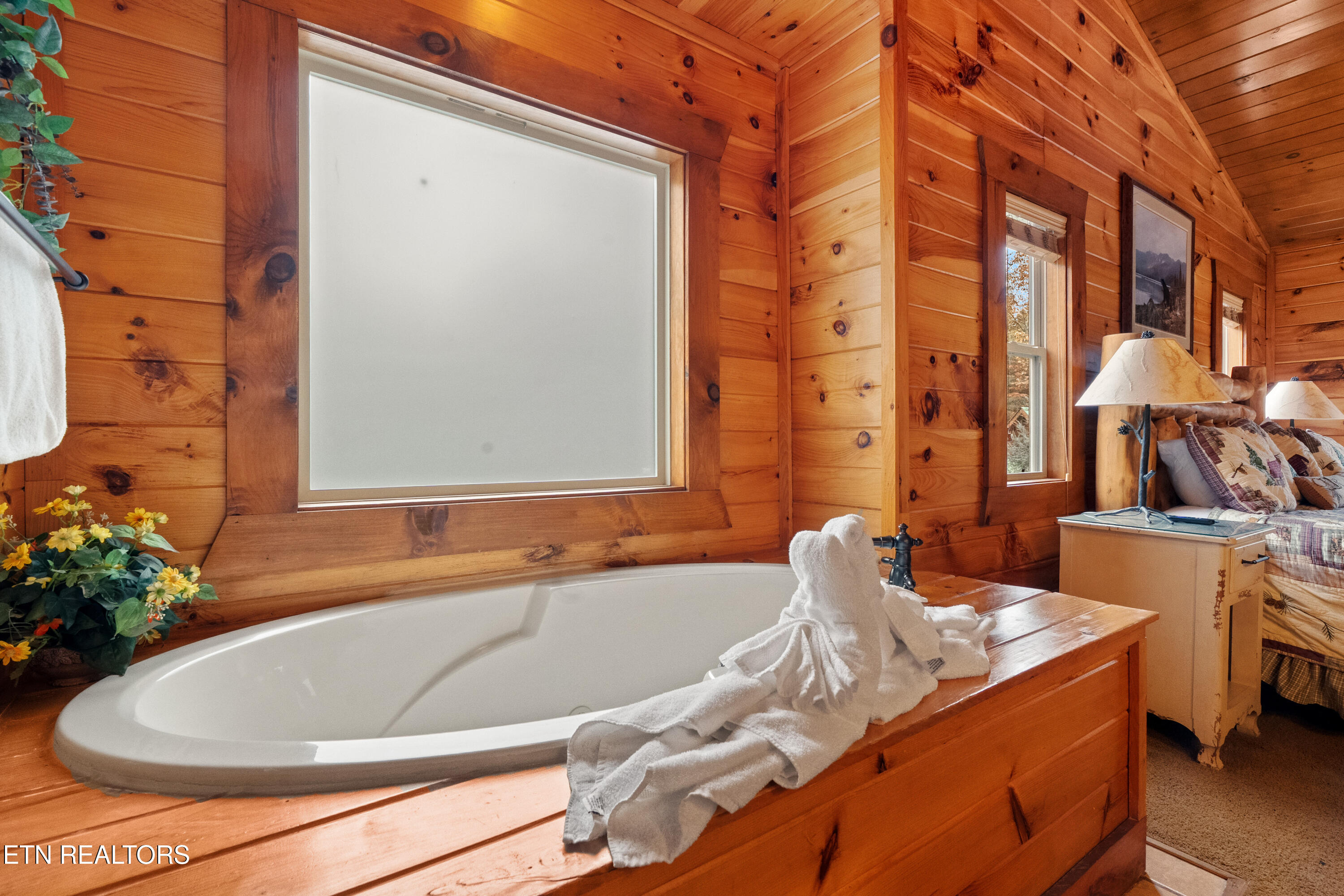 1716 Smoky Hills Drive Gatlinburg TN 37738