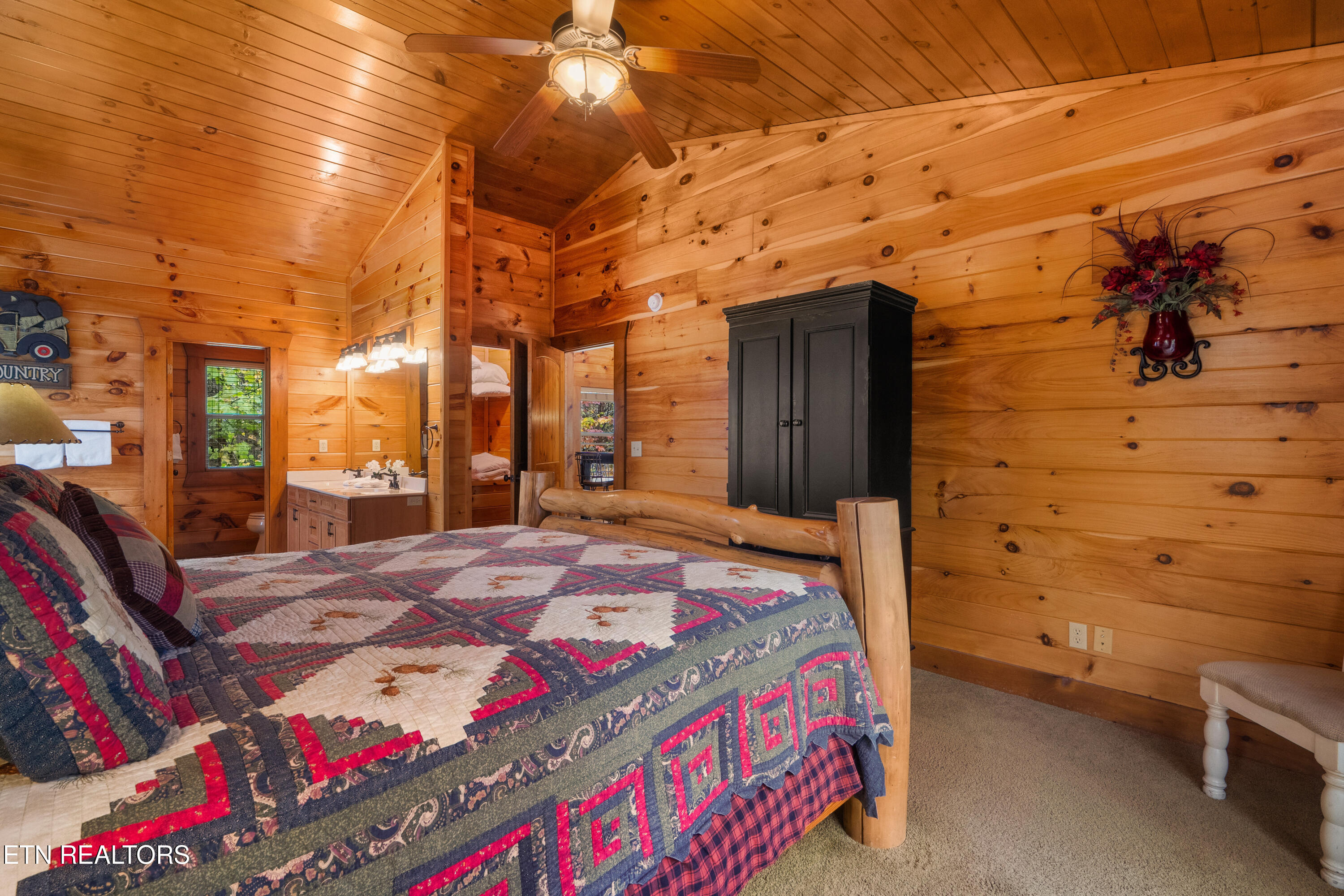 1716 Smoky Hills Drive Gatlinburg TN 37738