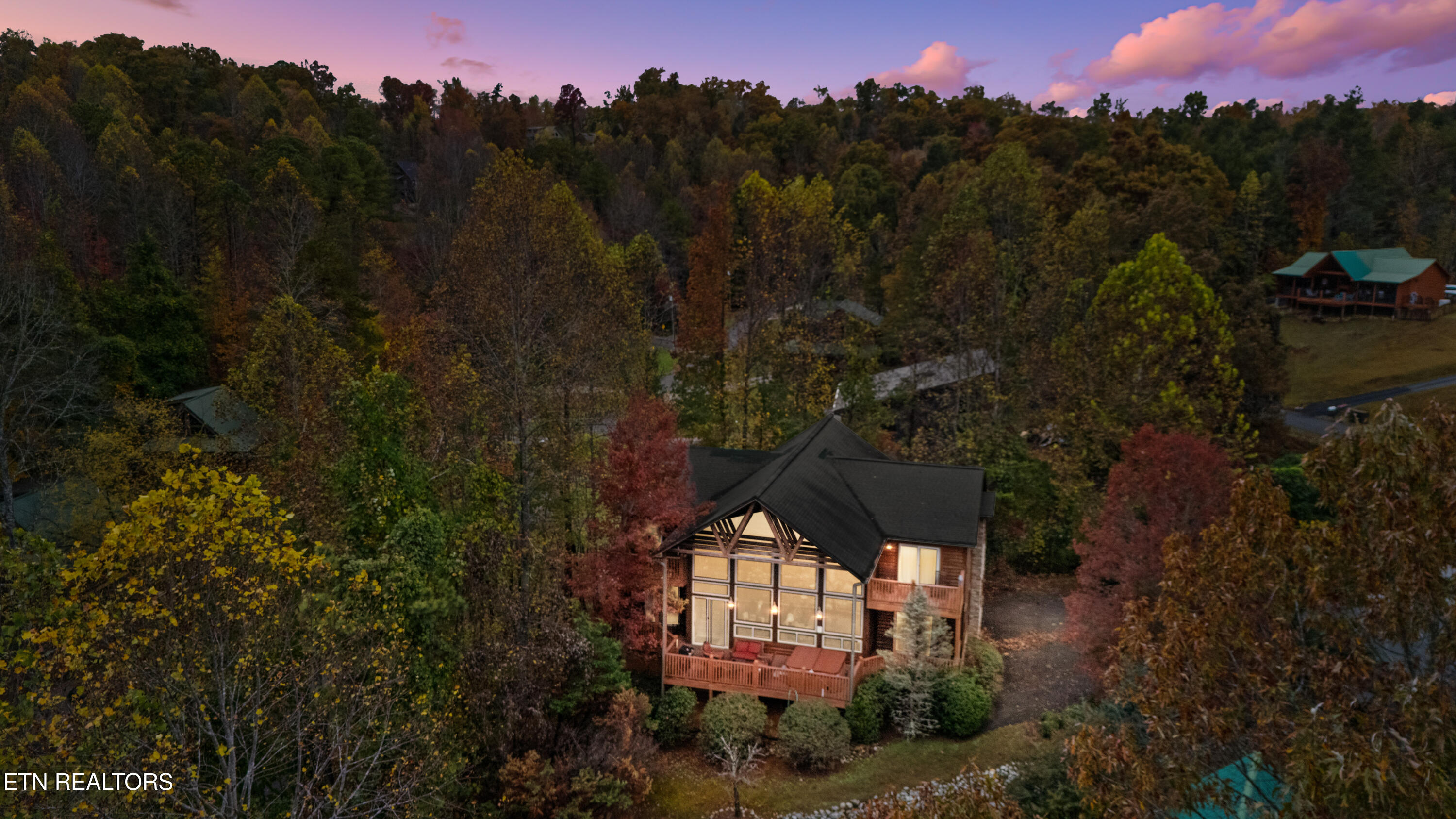 1716 Smoky Hills Drive Gatlinburg TN 37738