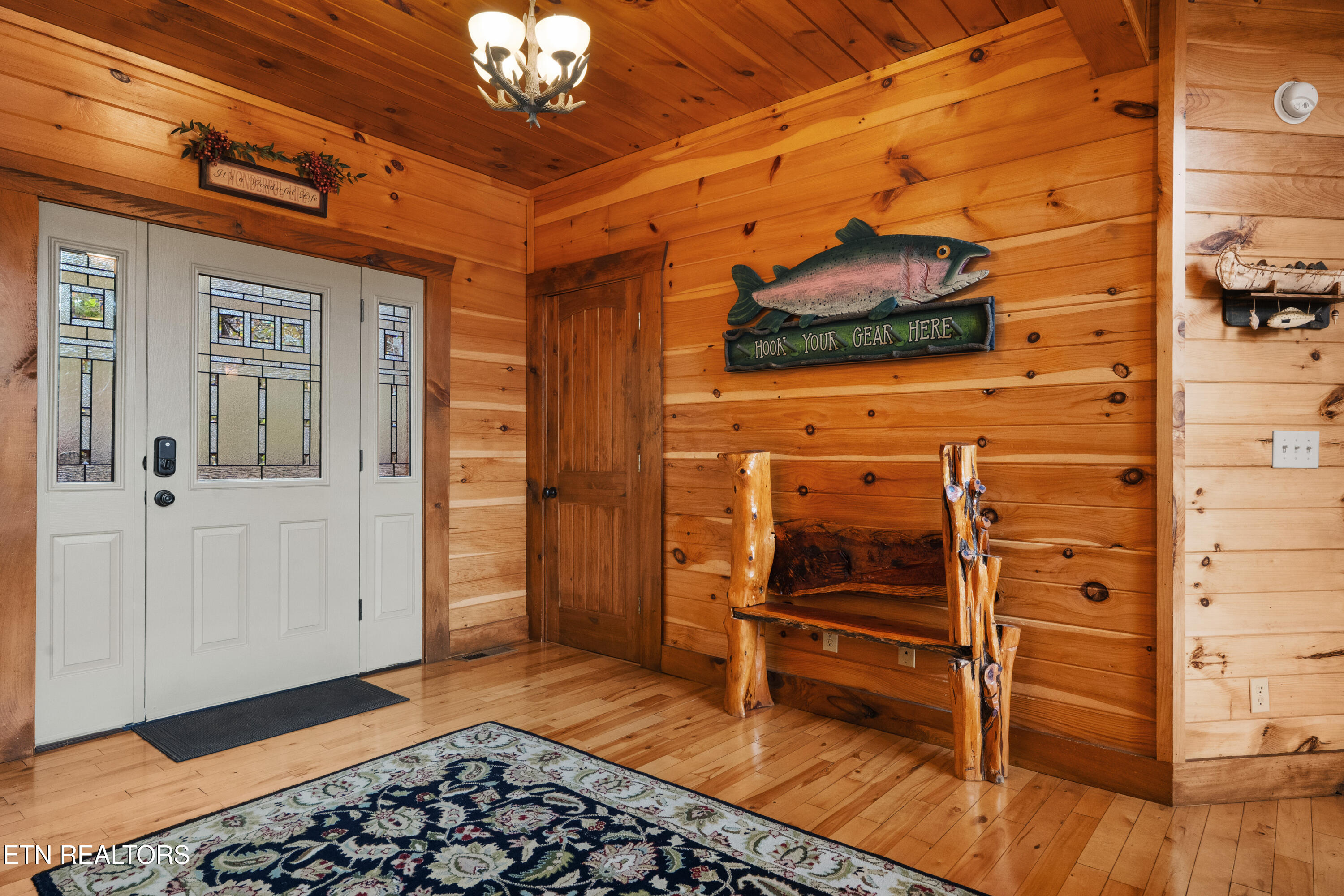 1716 Smoky Hills Drive Gatlinburg TN 37738