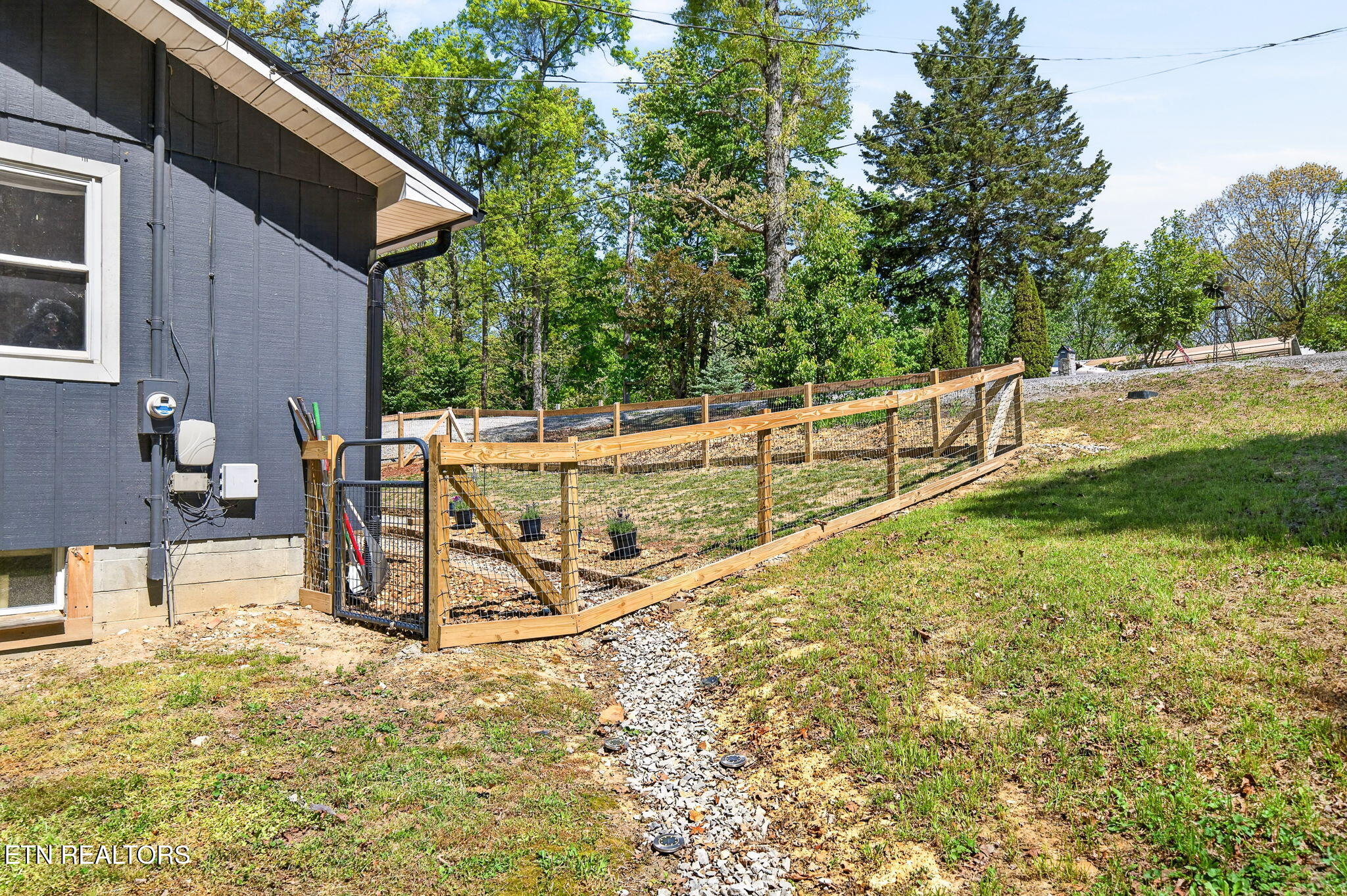 106 Windcrest Drive Jamestown TN 38556