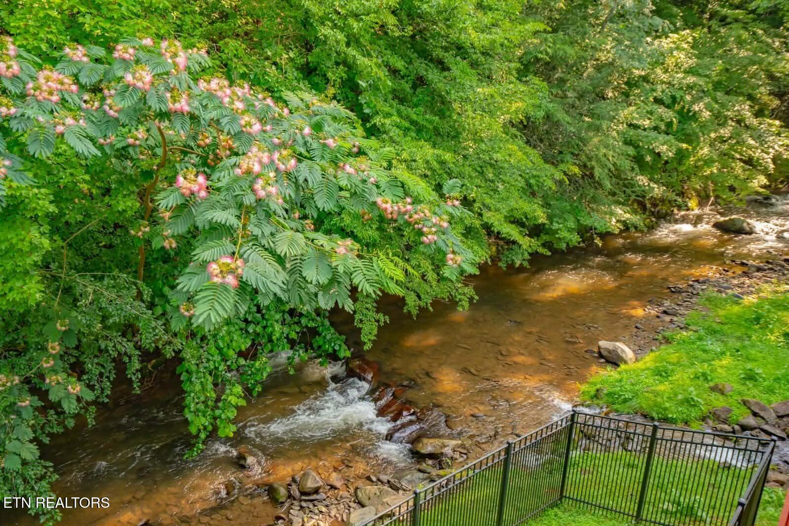 3669 Lindsey Mill Road Gatlinburg TN 37738