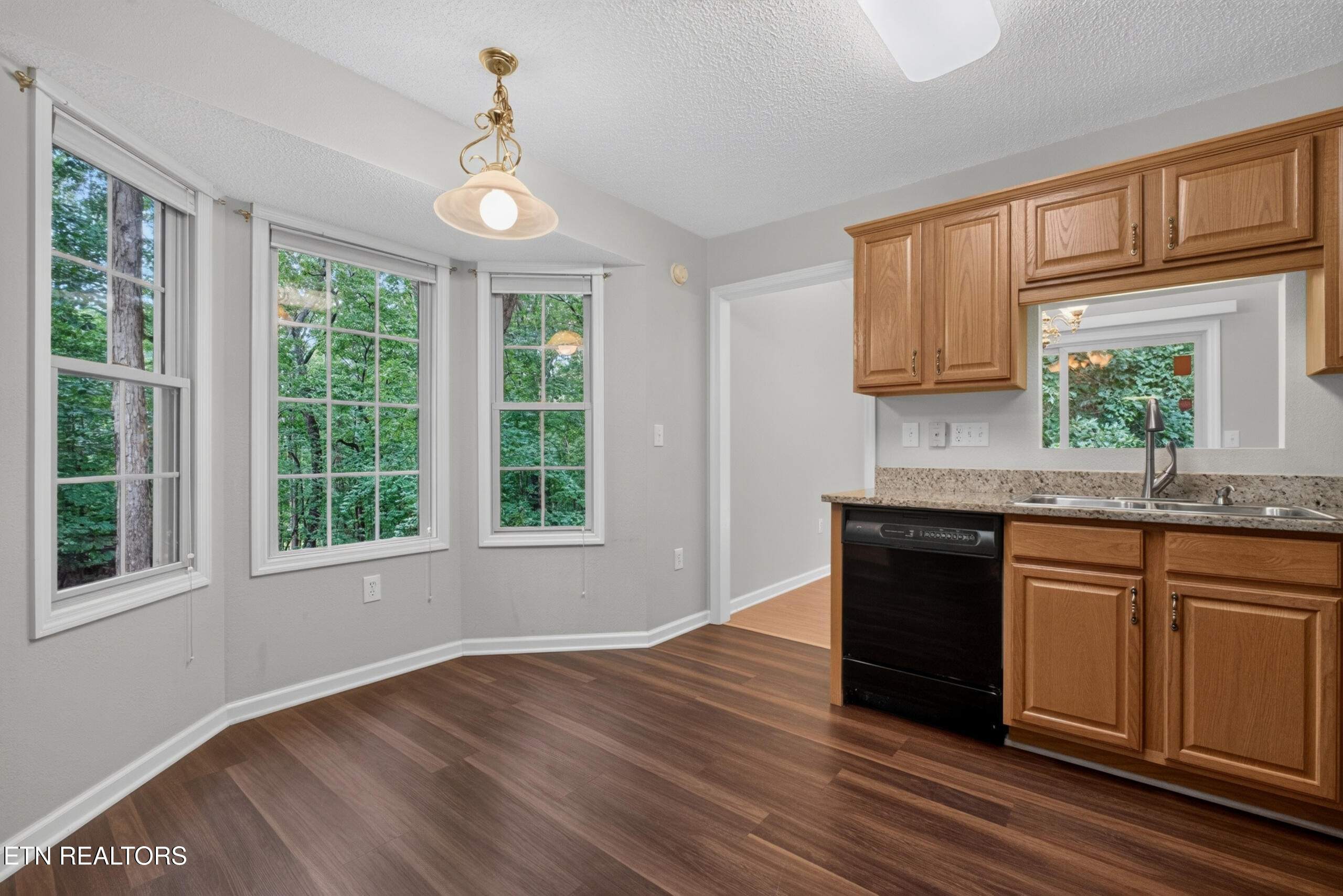 154 Glenwood Drive Crossville TN 38558
