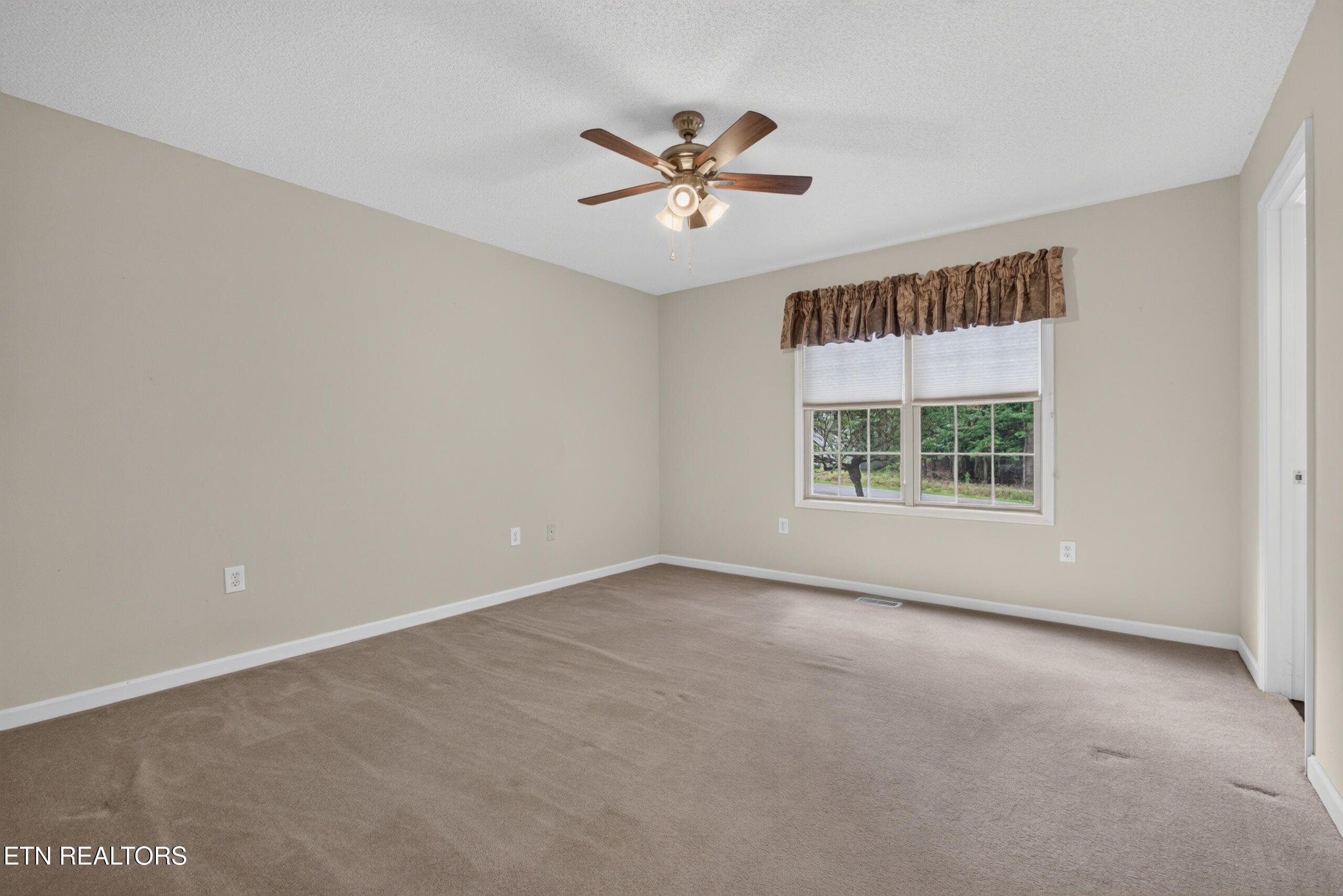 154 Glenwood Drive Crossville TN 38558