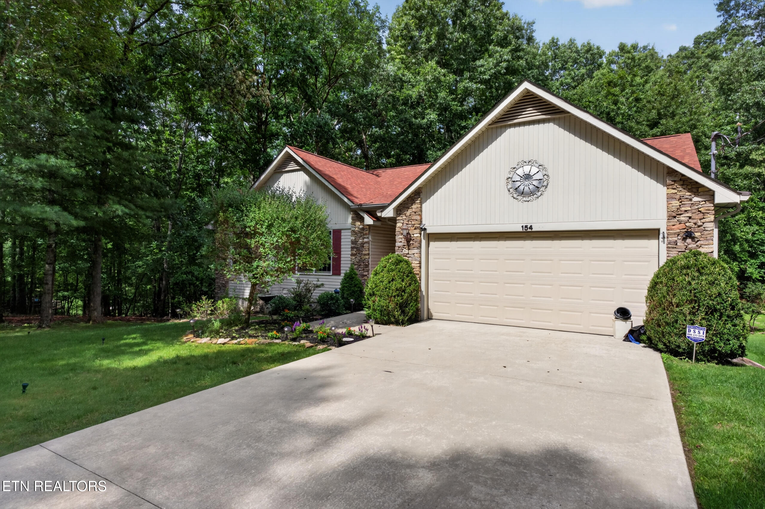 154 Glenwood Drive Crossville TN 38558