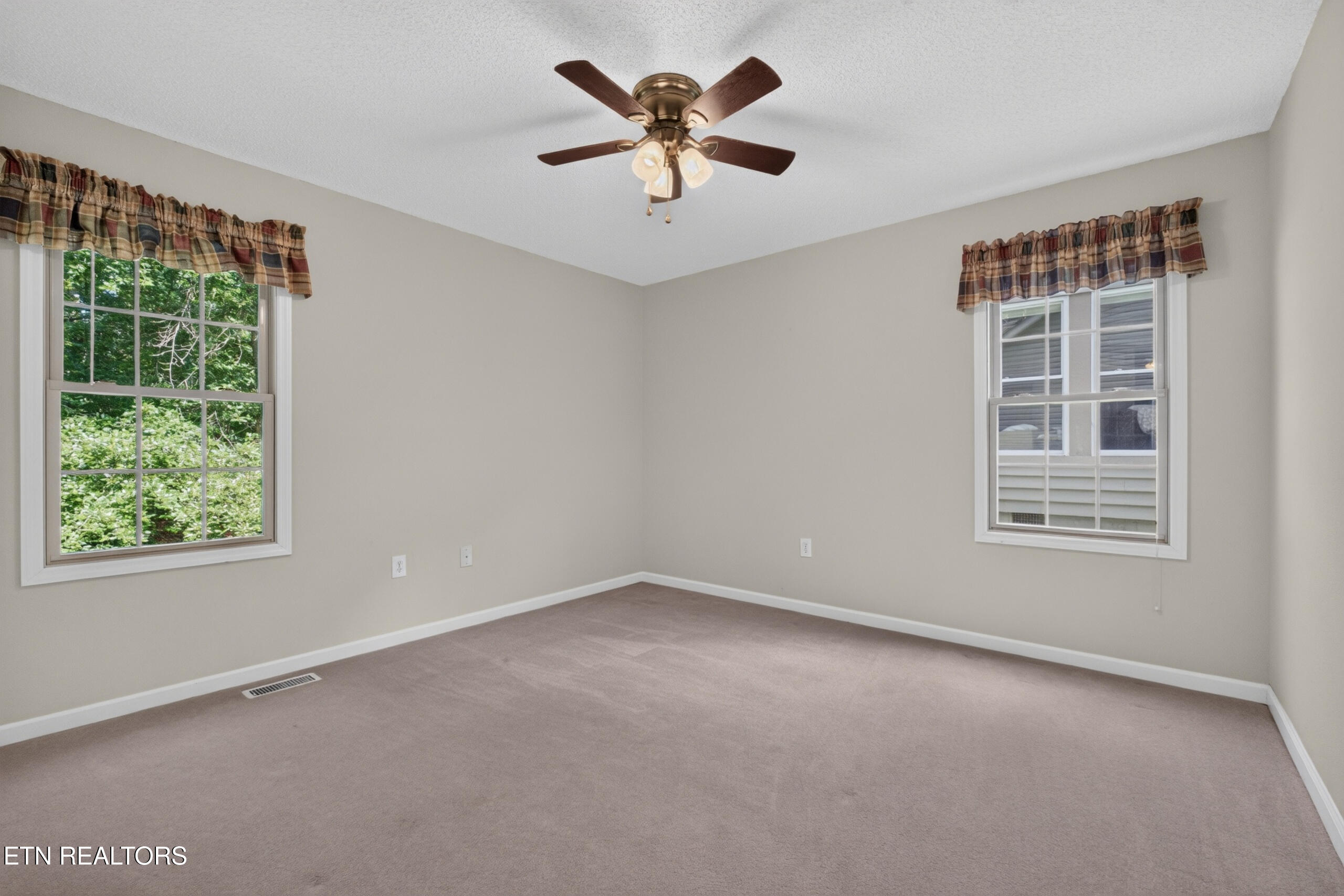 154 Glenwood Drive Crossville TN 38558