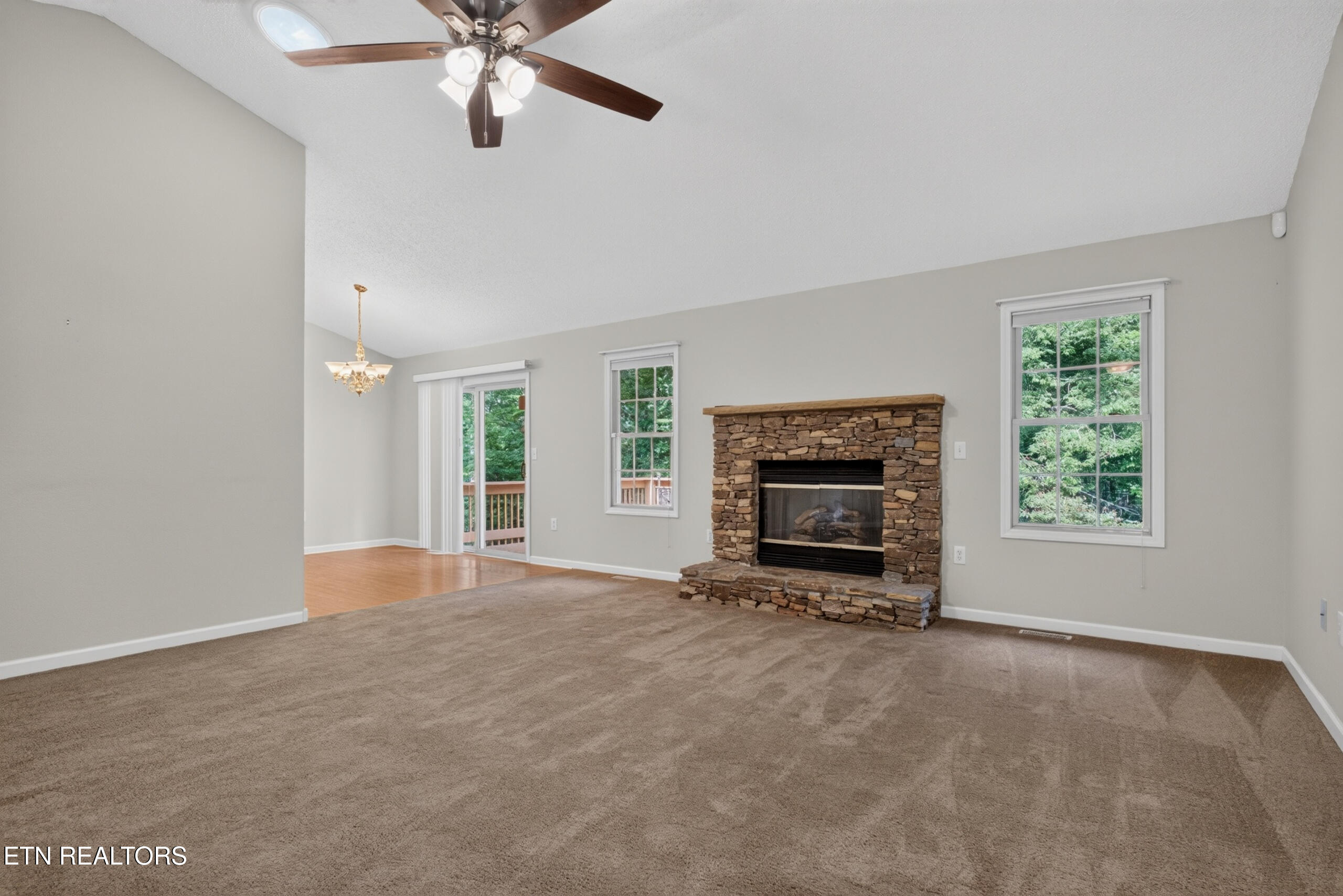 154 Glenwood Drive Crossville TN 38558