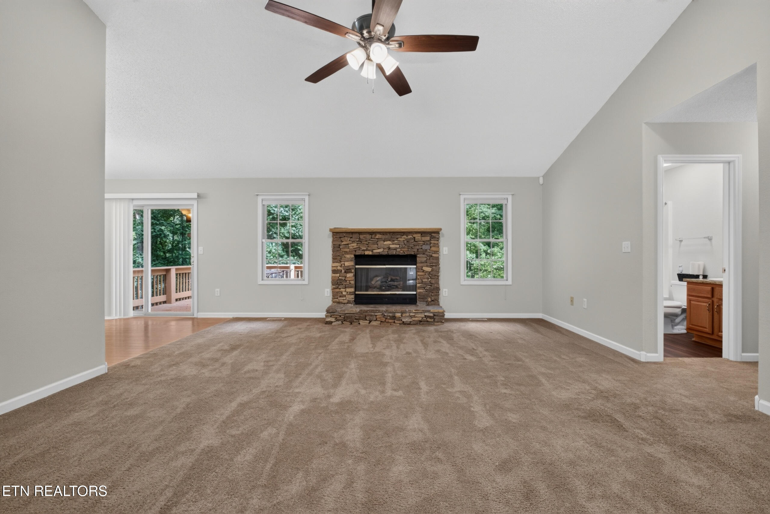 154 Glenwood Drive Crossville TN 38558