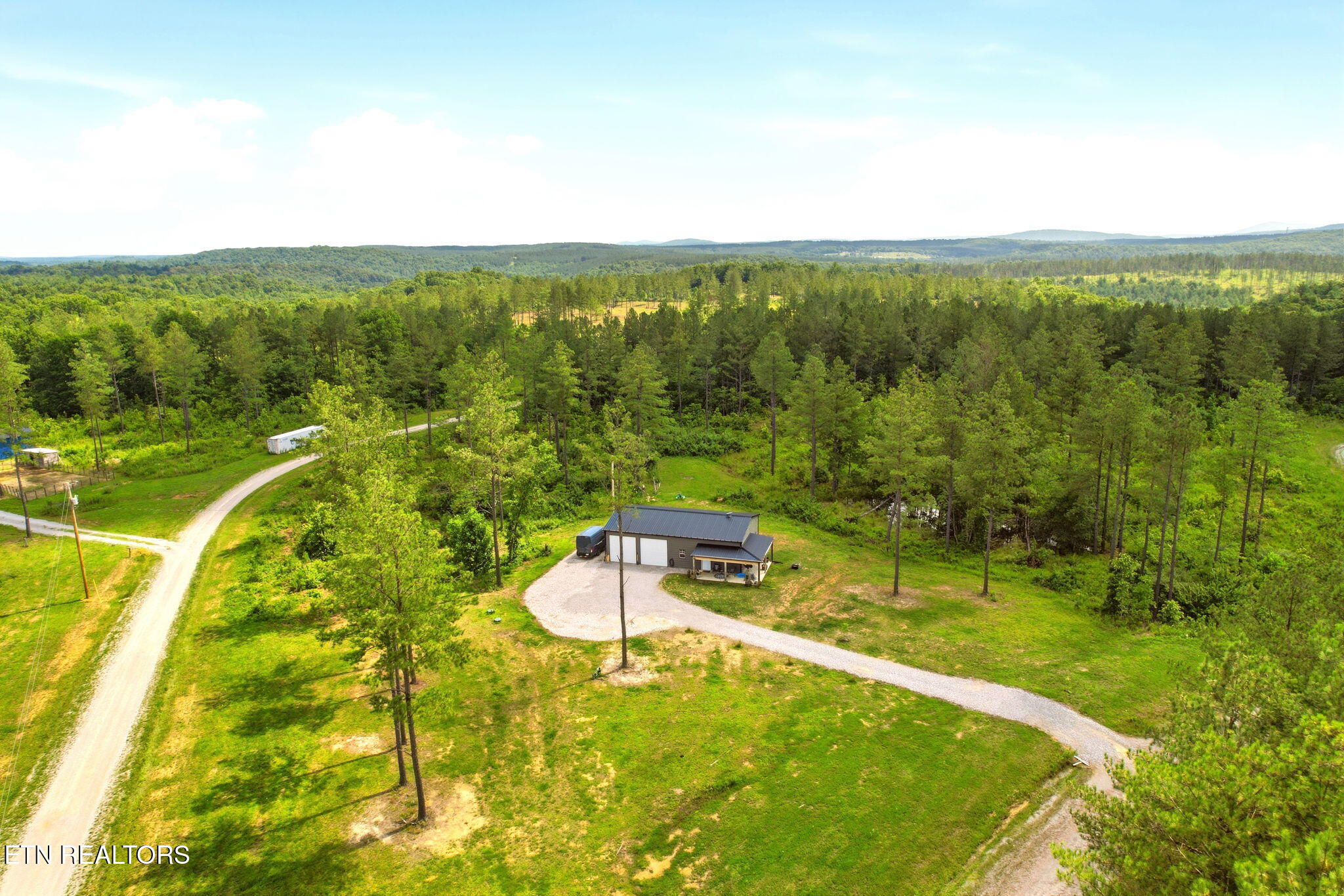 139 Boone Lane Sunbright TN 37872