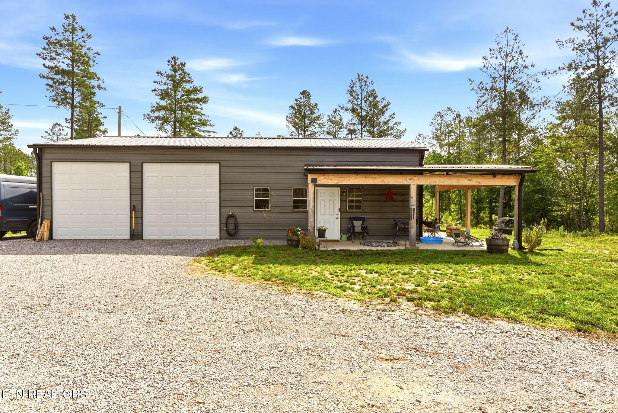 139 Boone Lane Sunbright TN 37872