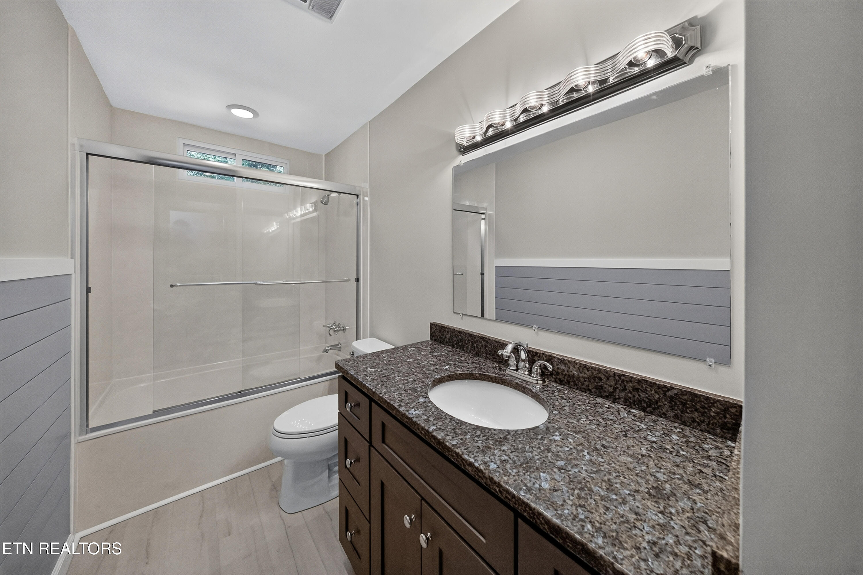 1107 Burning Trail Knoxville TN 37909