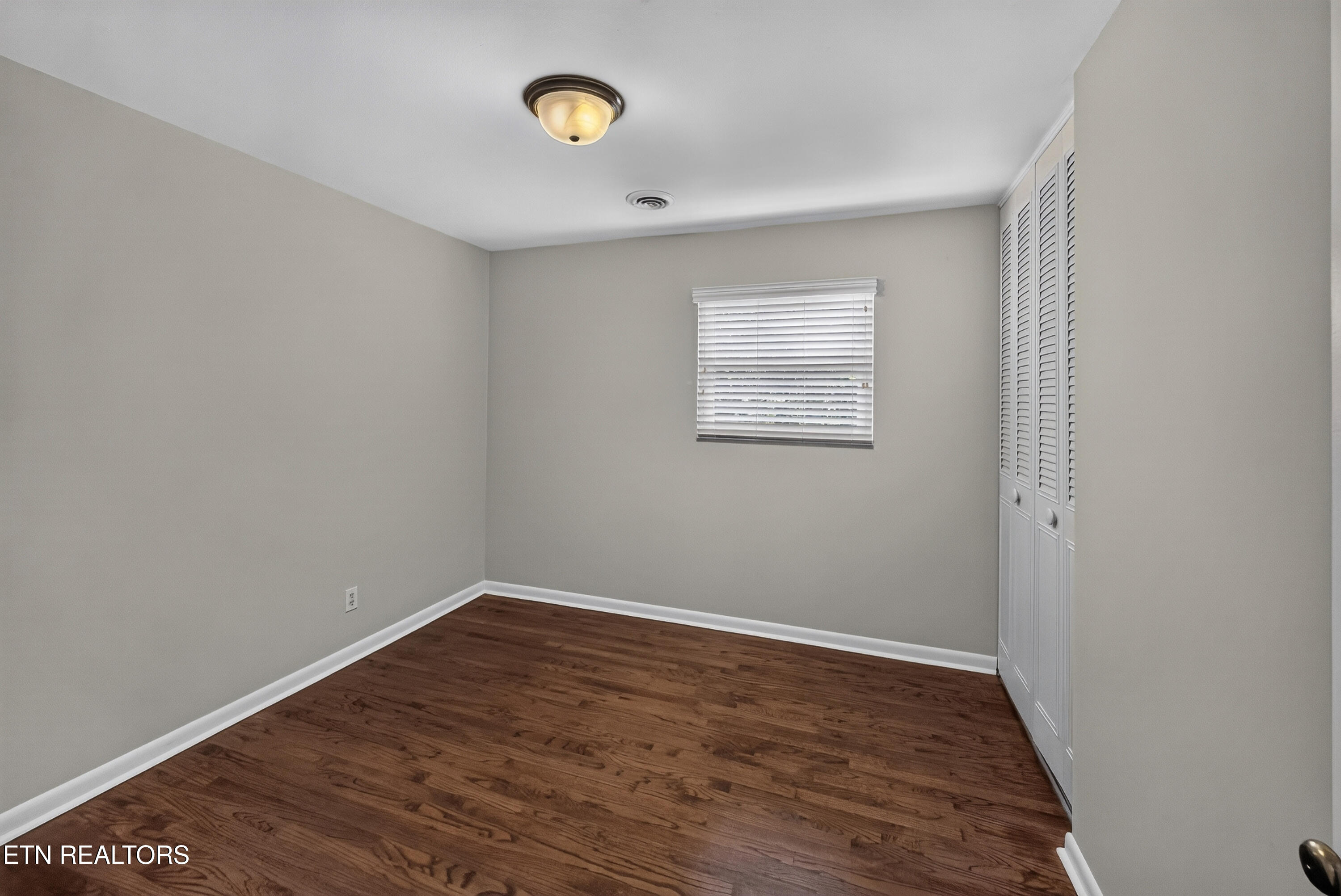 1107 Burning Trail Knoxville TN 37909