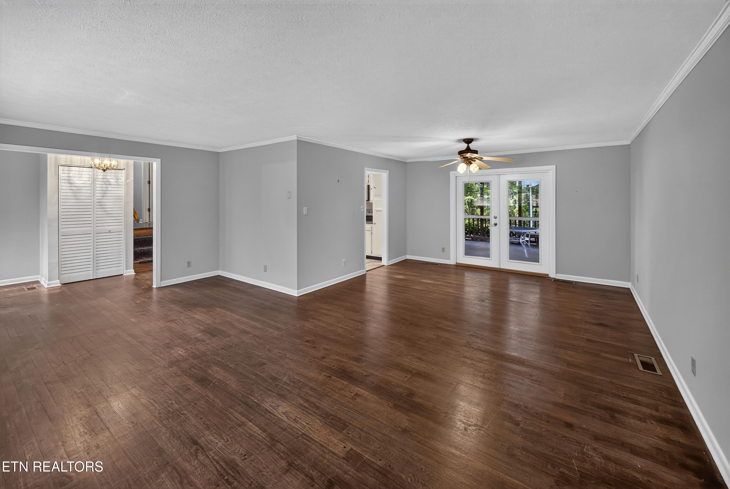 1107 Burning Trail Knoxville TN 37909