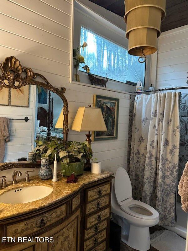 135 White Creek Court Deer Lodge TN 37726