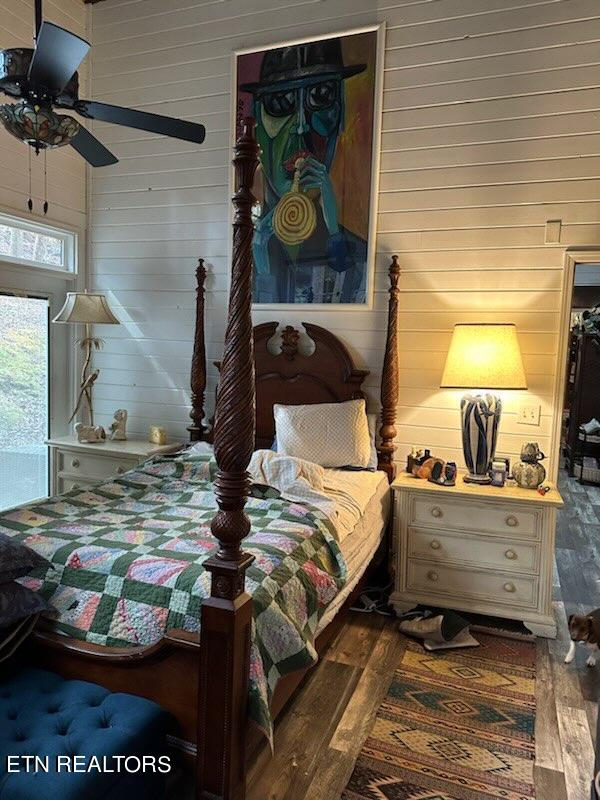 135 White Creek Court Deer Lodge TN 37726