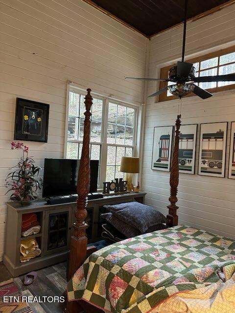 135 White Creek Court Deer Lodge TN 37726