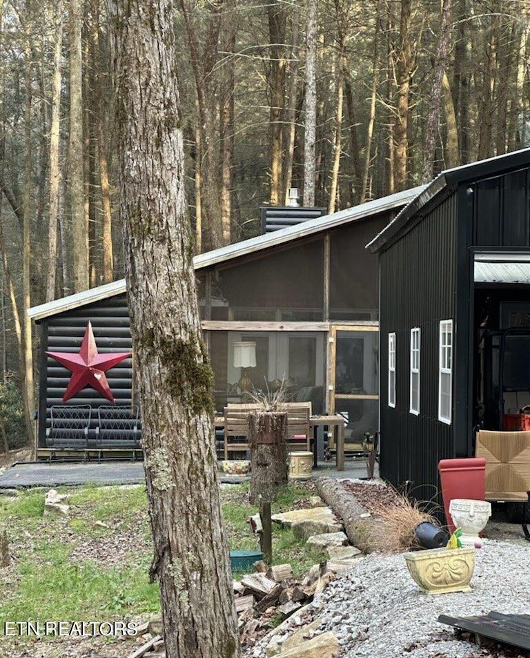 135 White Creek Court Deer Lodge TN 37726