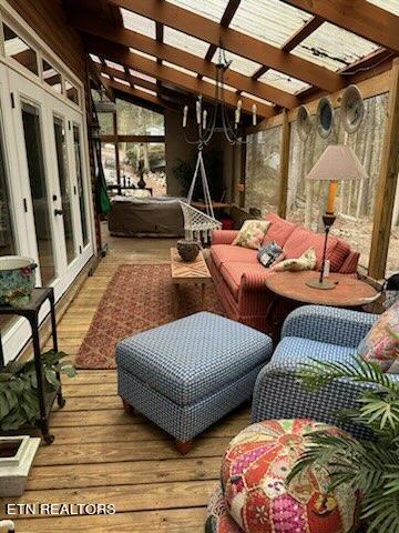 135 White Creek Court Deer Lodge TN 37726