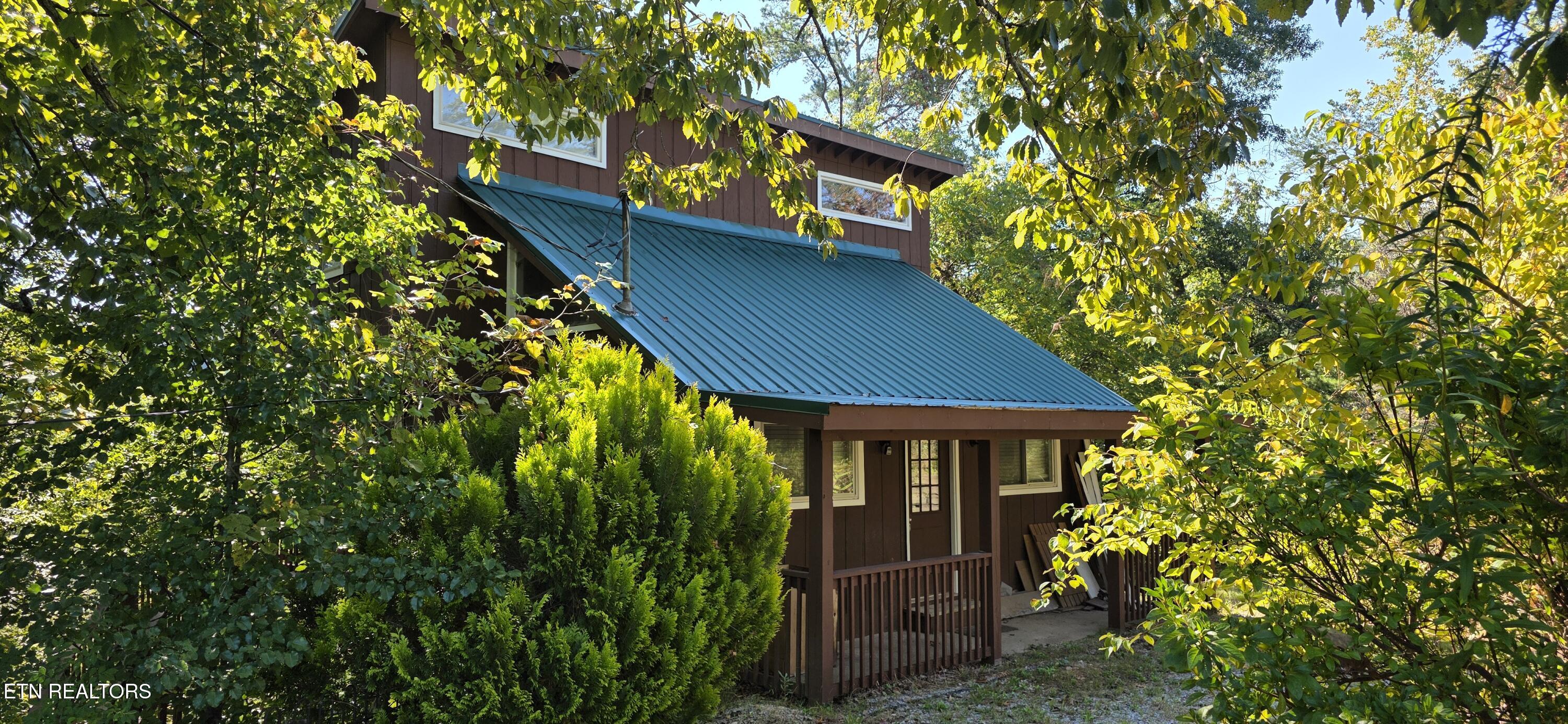 829 W Gold Dust Drive Pigeon Forge TN 37863