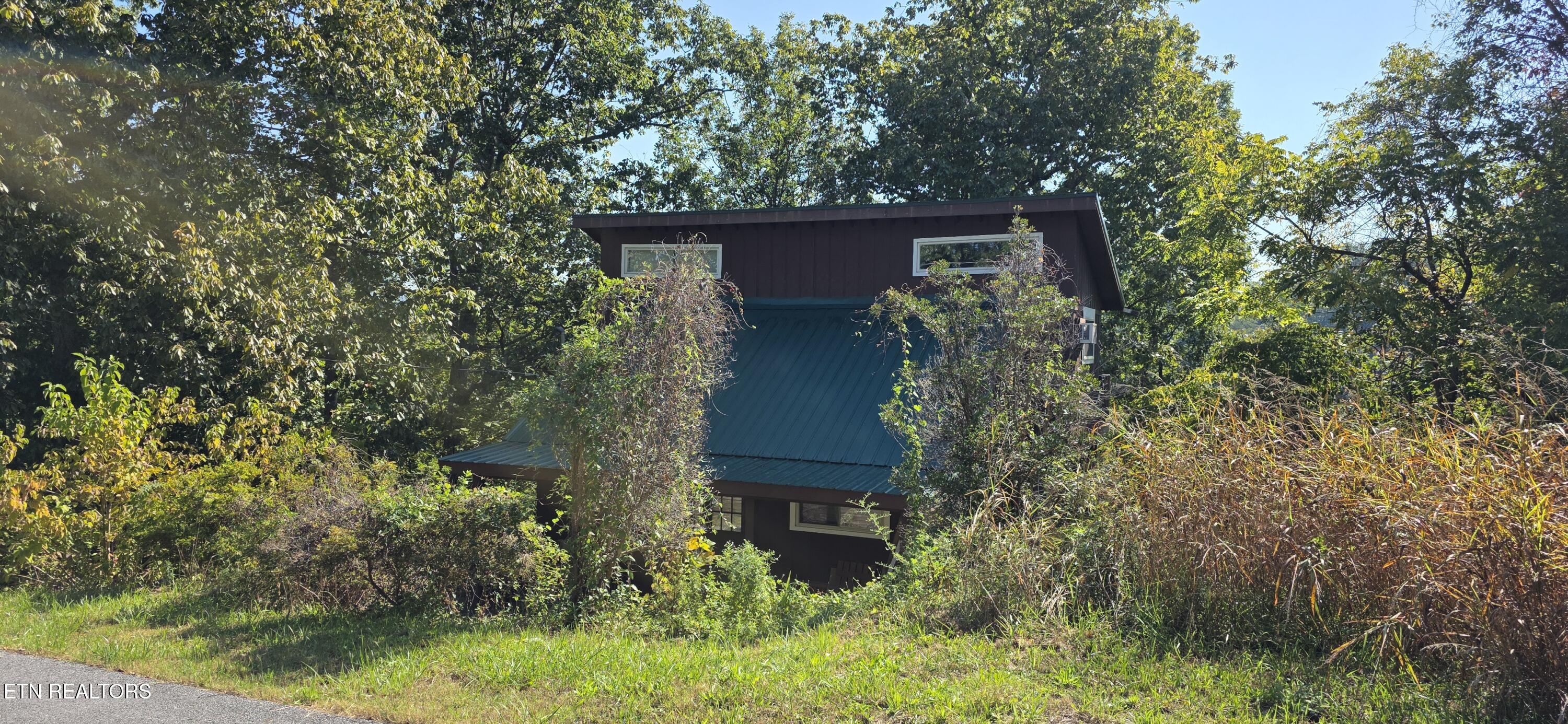 829 W Gold Dust Drive Pigeon Forge TN 37863