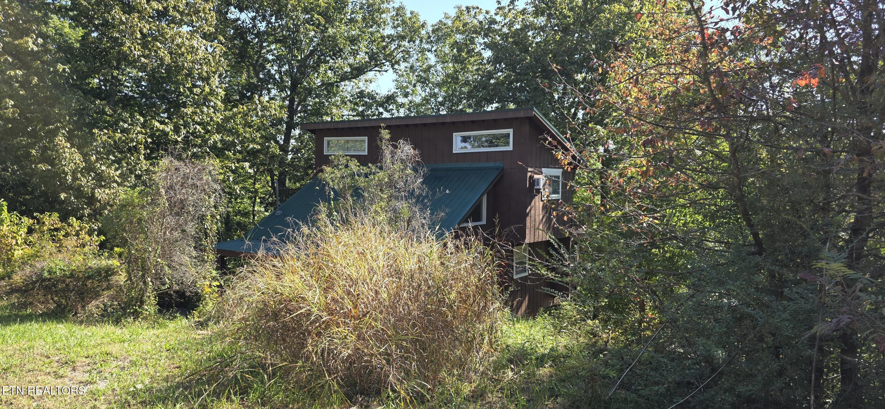 829 W Gold Dust Drive Pigeon Forge TN 37863