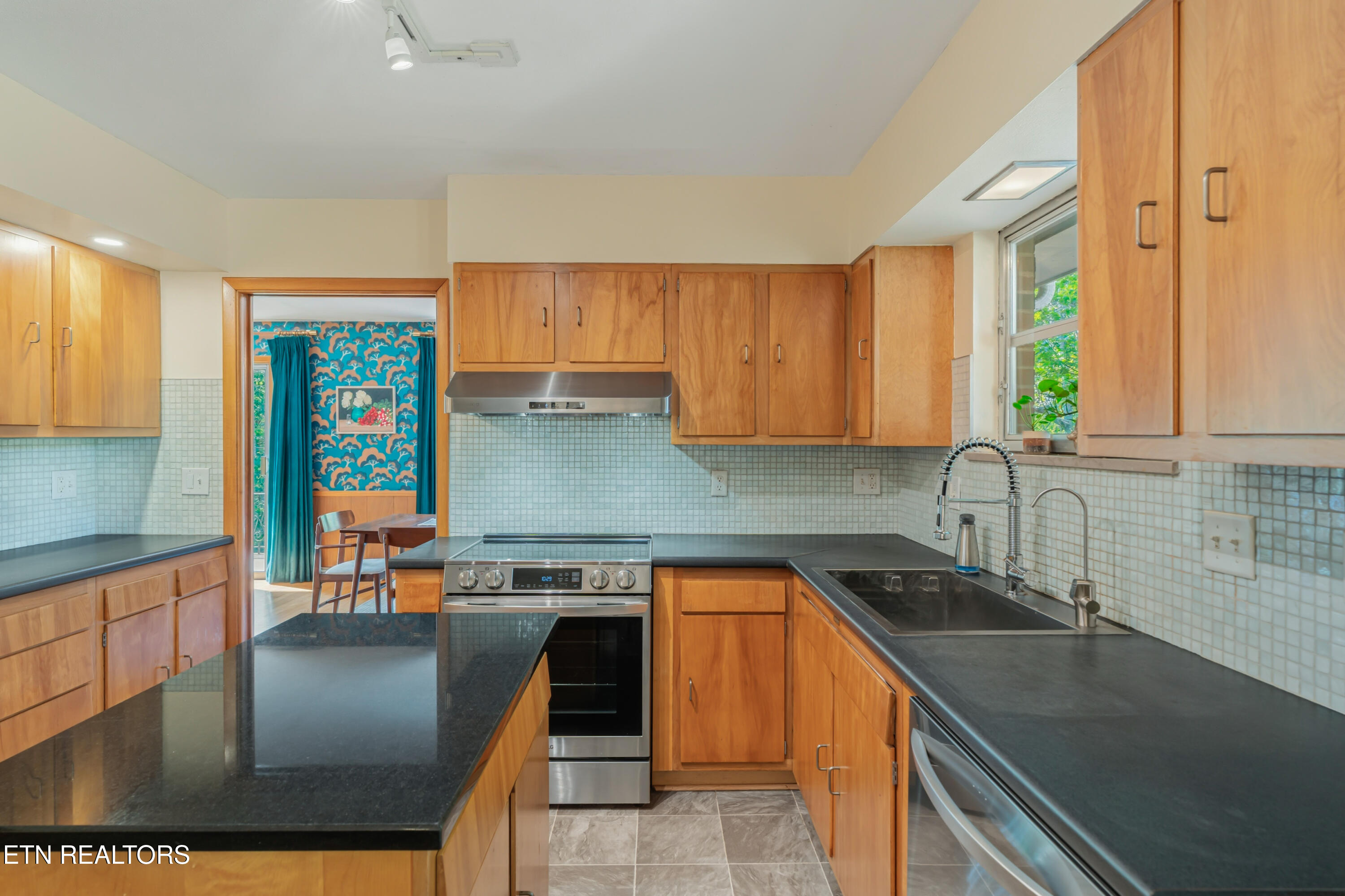 1905 Kemper Lane Knoxville TN 37920