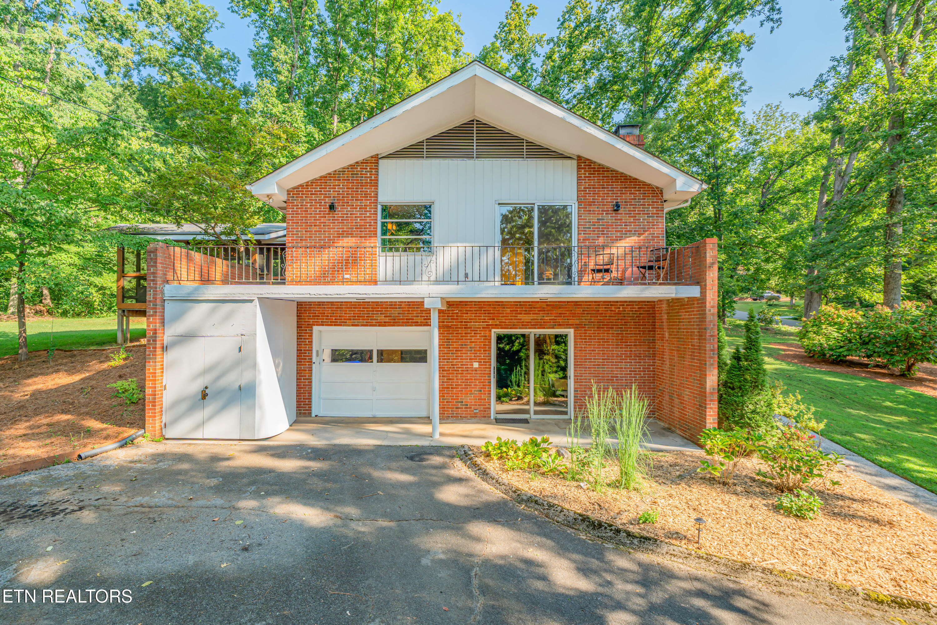 1905 Kemper Lane Knoxville TN 37920