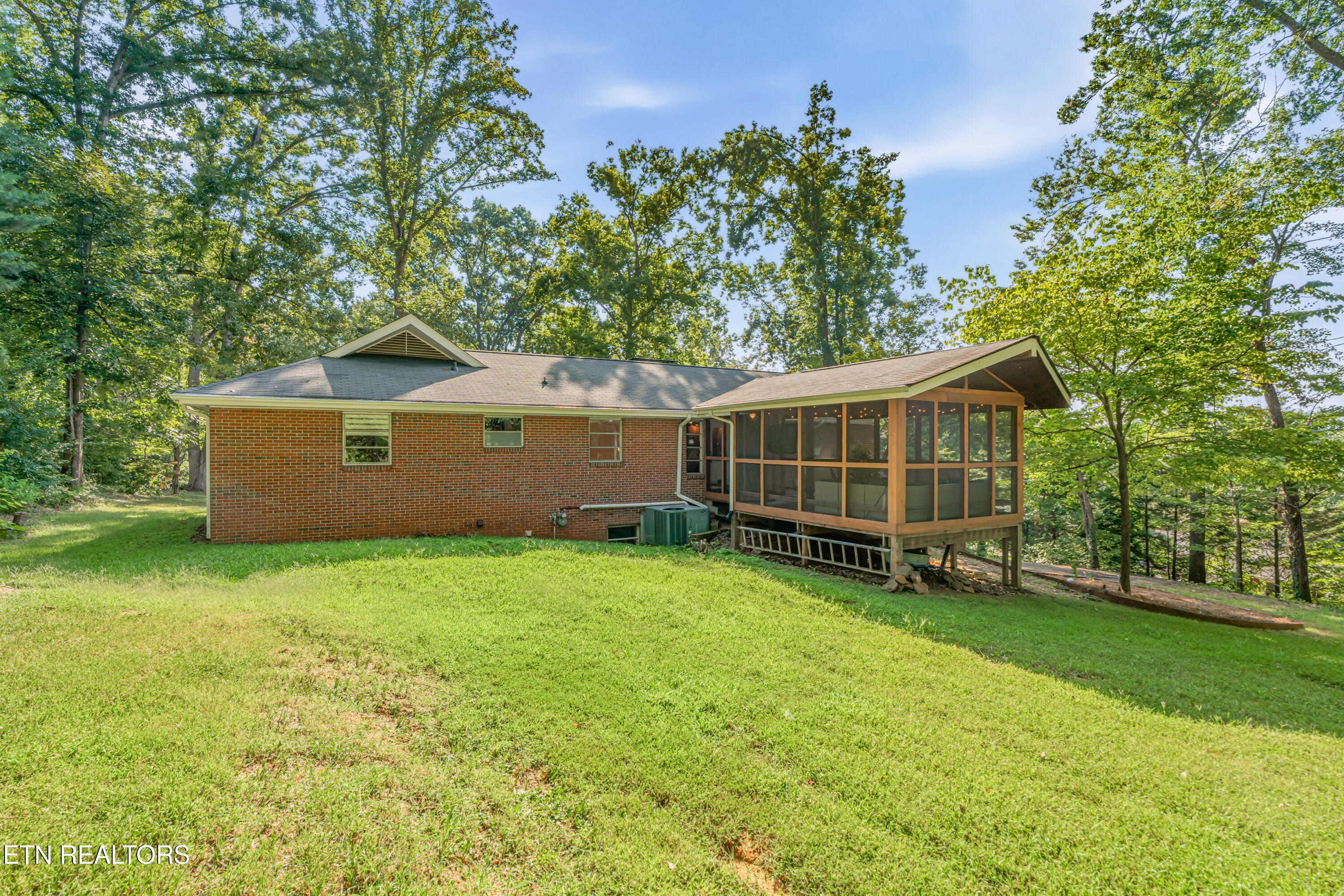 1905 Kemper Lane Knoxville TN 37920