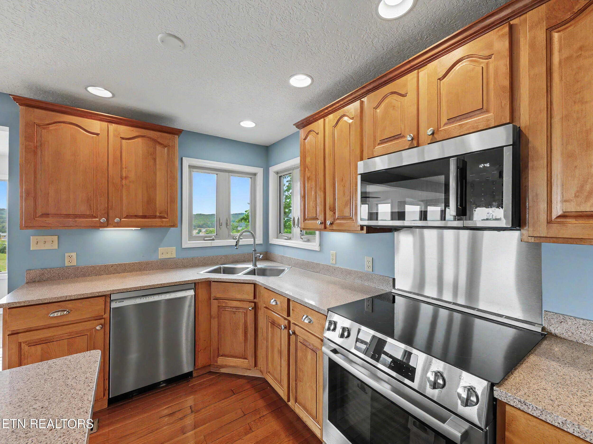 1031 Russell Brothers Road Sharps Chapel TN 37866