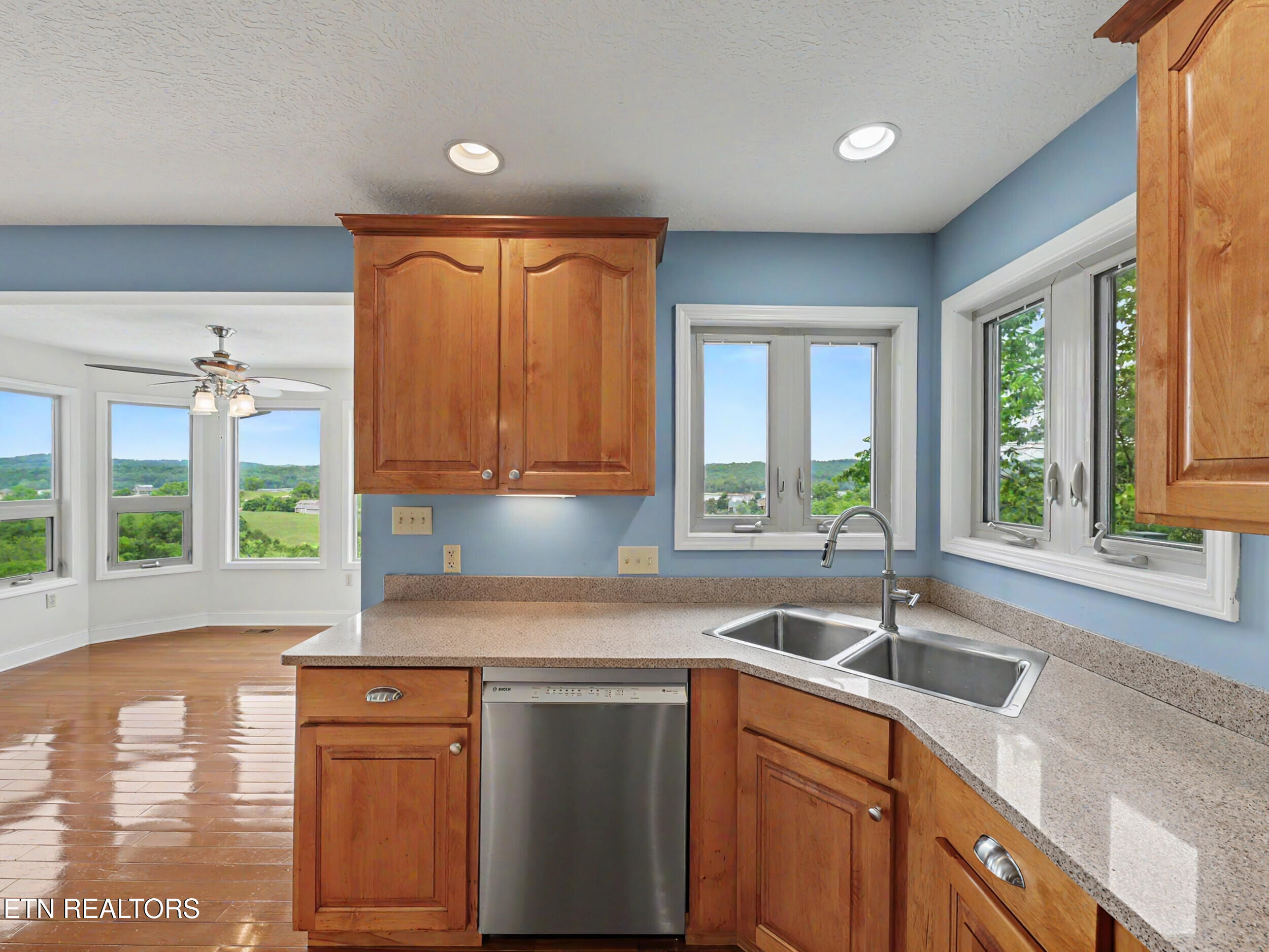 1031 Russell Brothers Road Sharps Chapel TN 37866