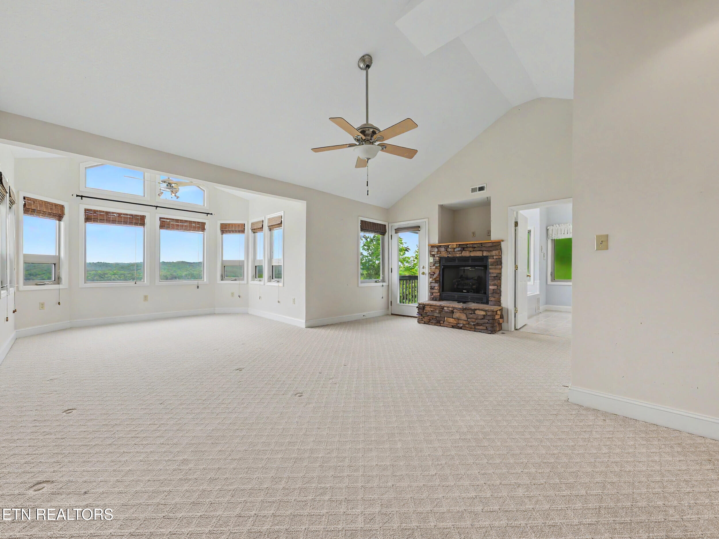 1031 Russell Brothers Road Sharps Chapel TN 37866